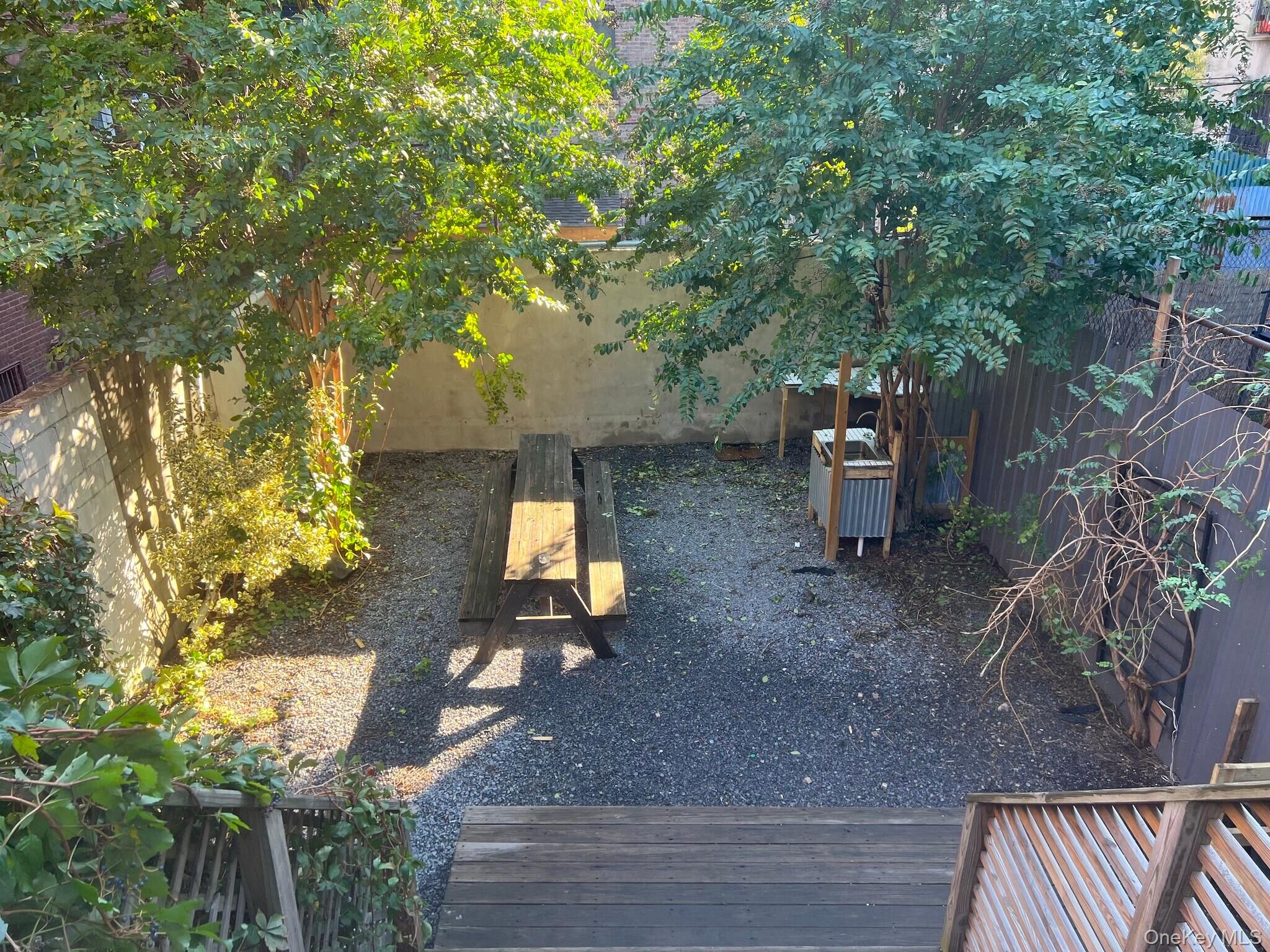 #2 photo, 322 Union Avenue, ブルックリン区 Brooklyn , NY 11211