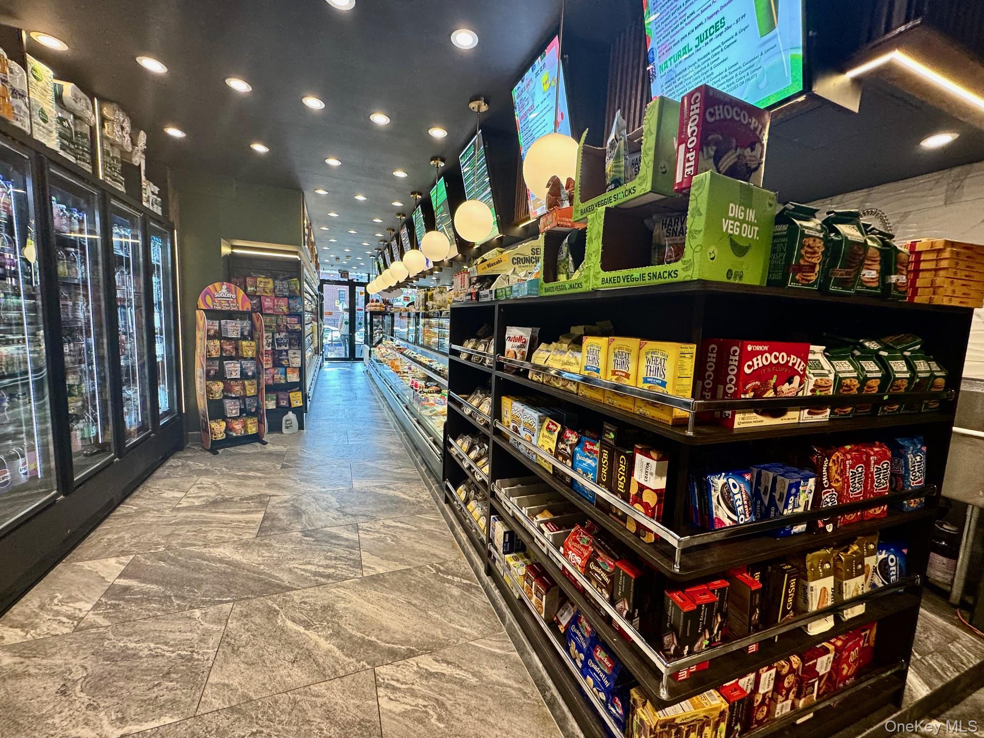 #8 photo, 322 Union Avenue, ブルックリン区 Brooklyn , NY 11211