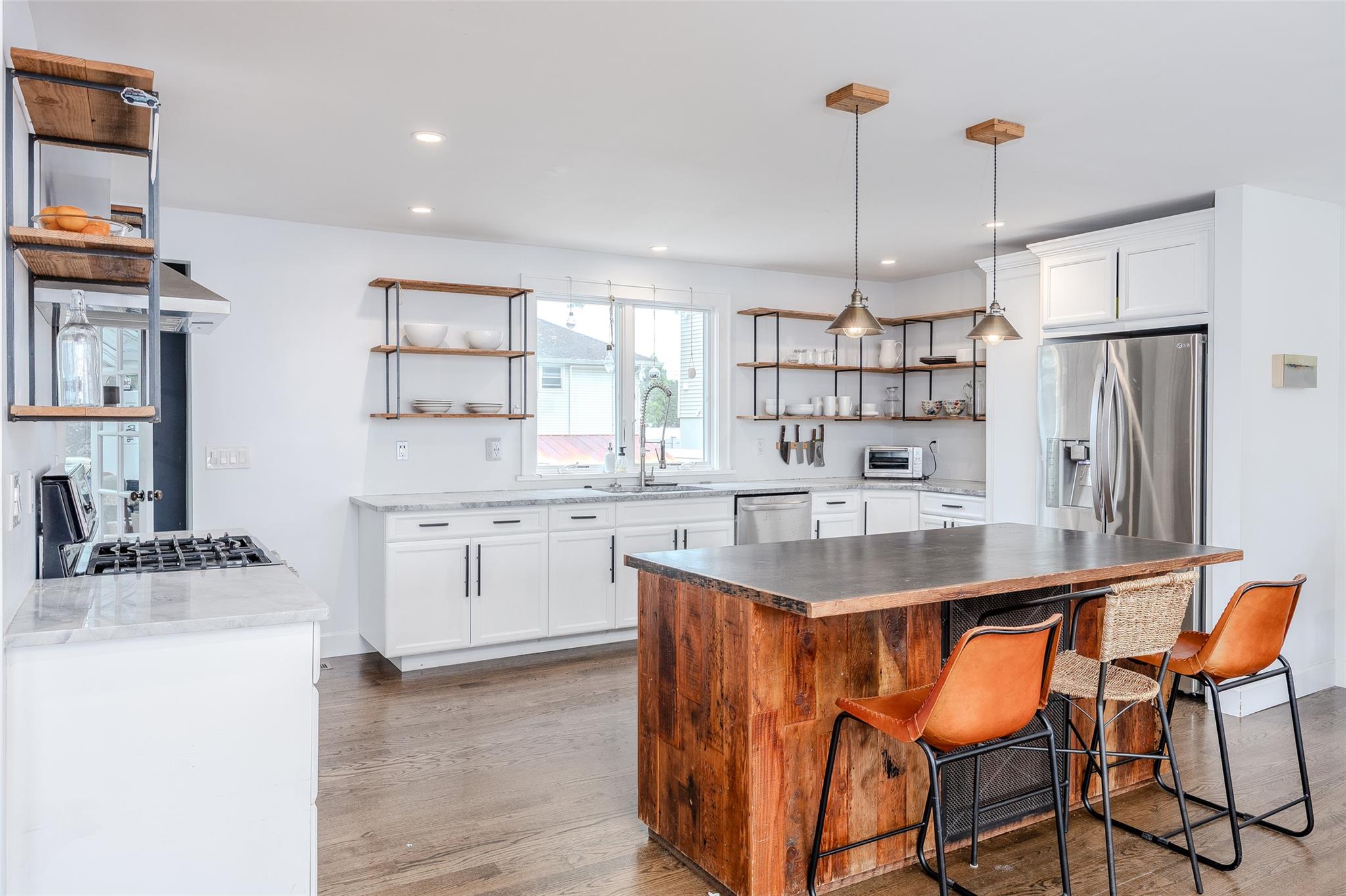 #4 photo, 2679 W Alder Road, Bellmore , NY 11710