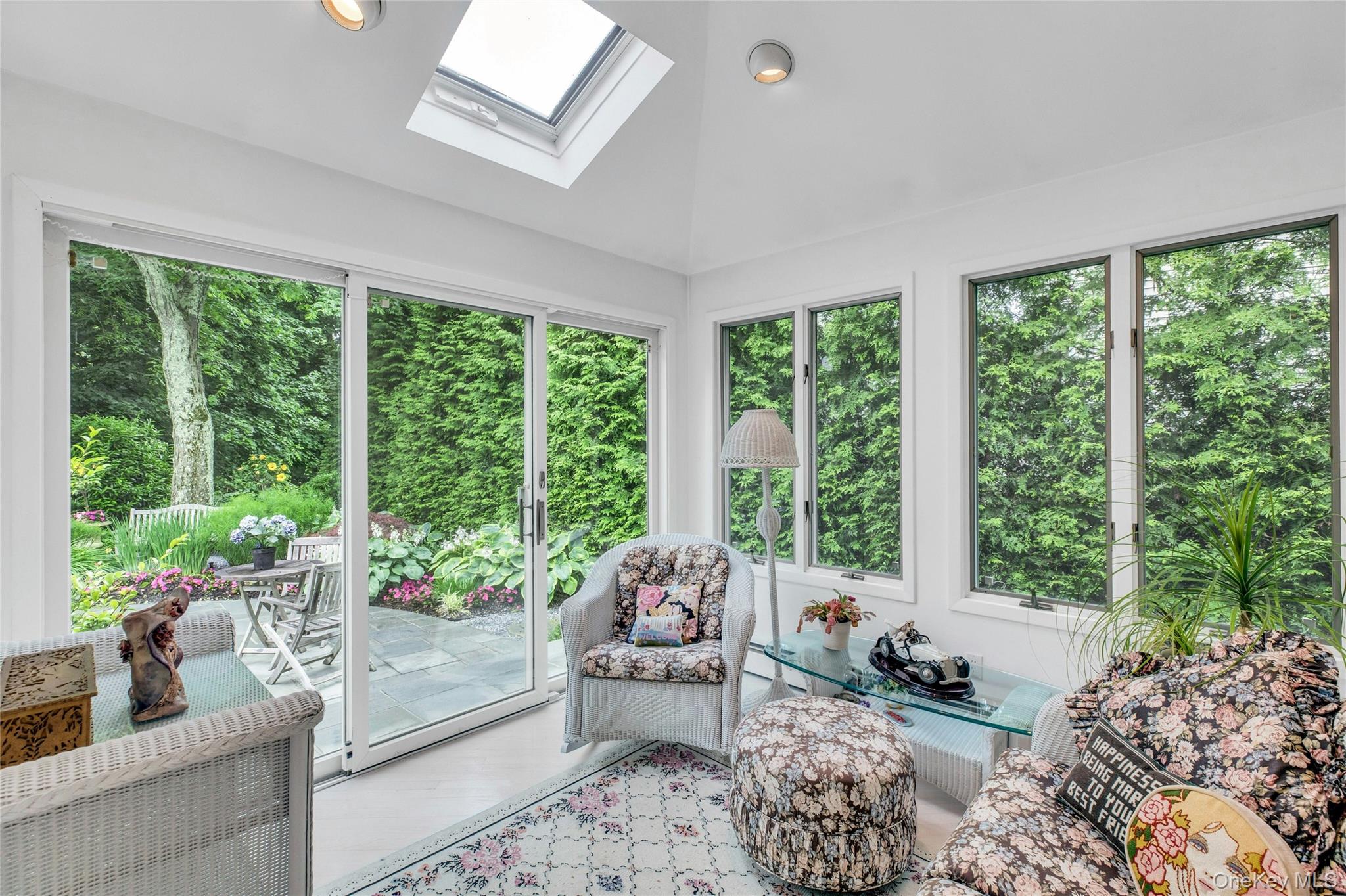 #10 photo, 74 Woods Drive, ナッソー郡 East Hills , NY 11576