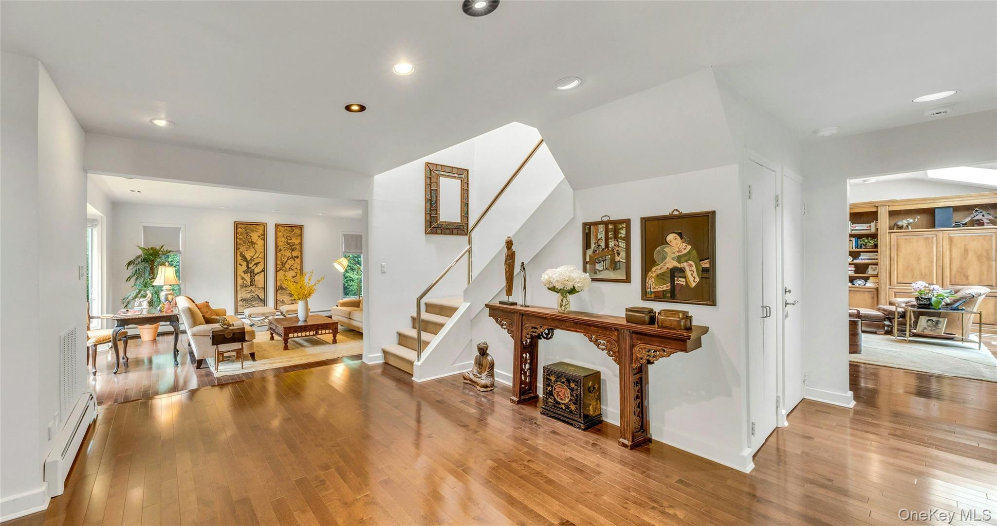 #4 photo, 74 Woods Drive, ナッソー郡 East Hills , NY 11576