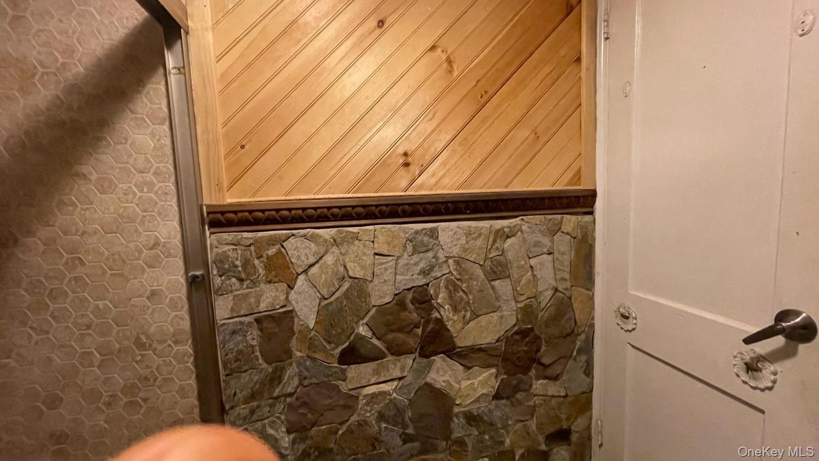 #9 photo, 31 N Wayne Avenue, West Haverstraw , NY 10993