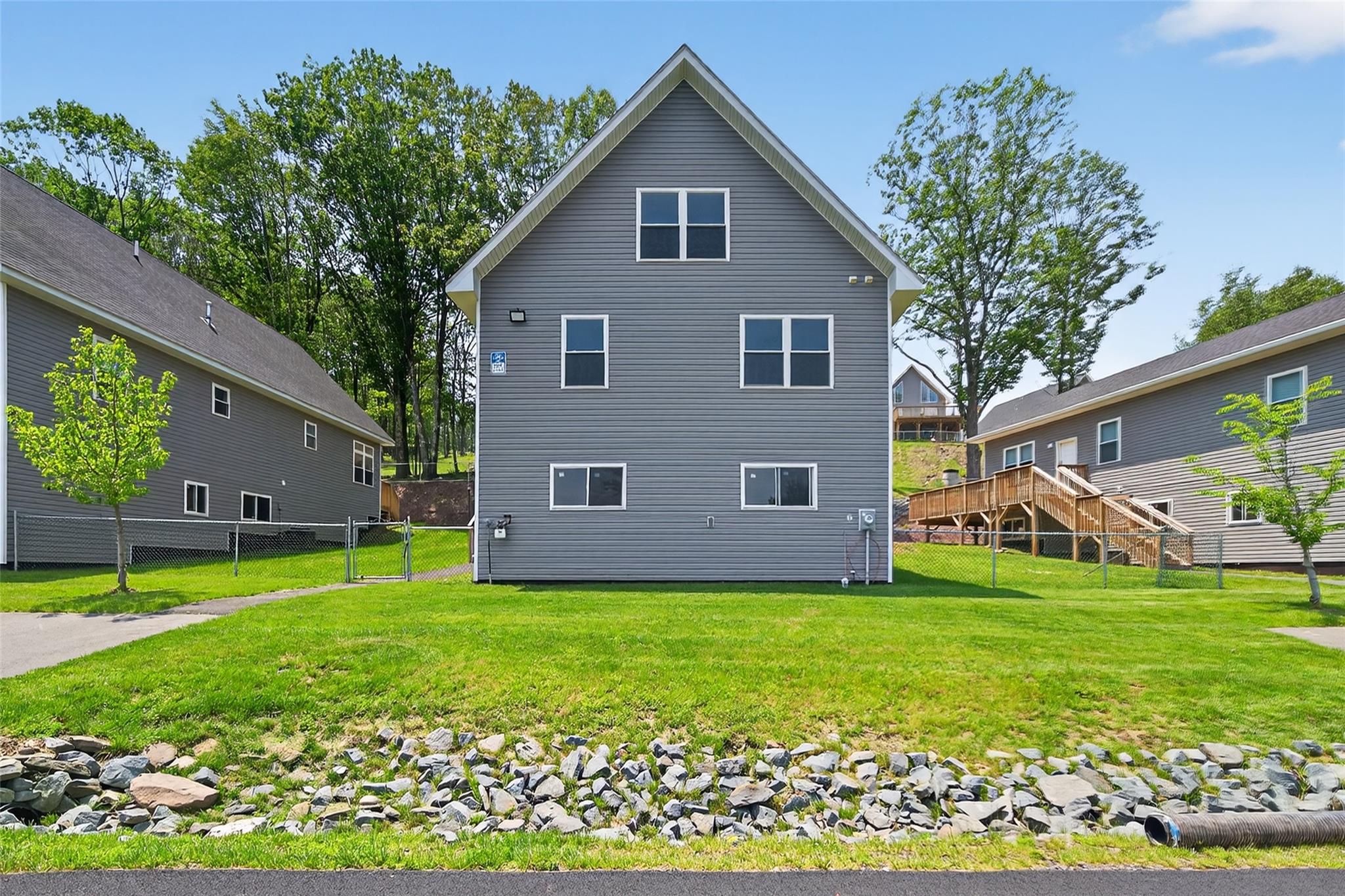 #4 photo, 20 Torah Circle, Fallsburg , NY 12733