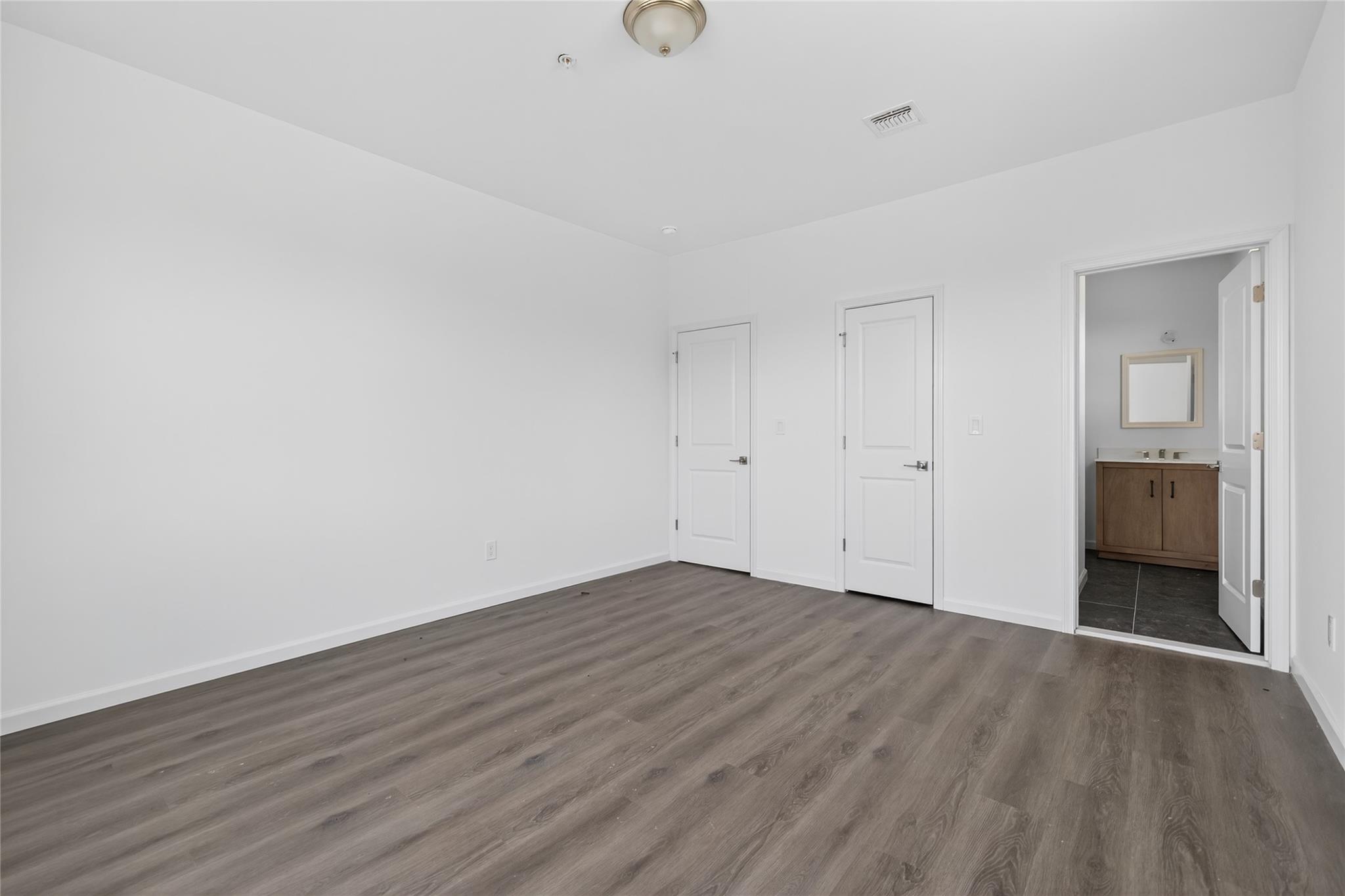 #17 photo, 22 Torah Circle, Fallsburg , NY 12733