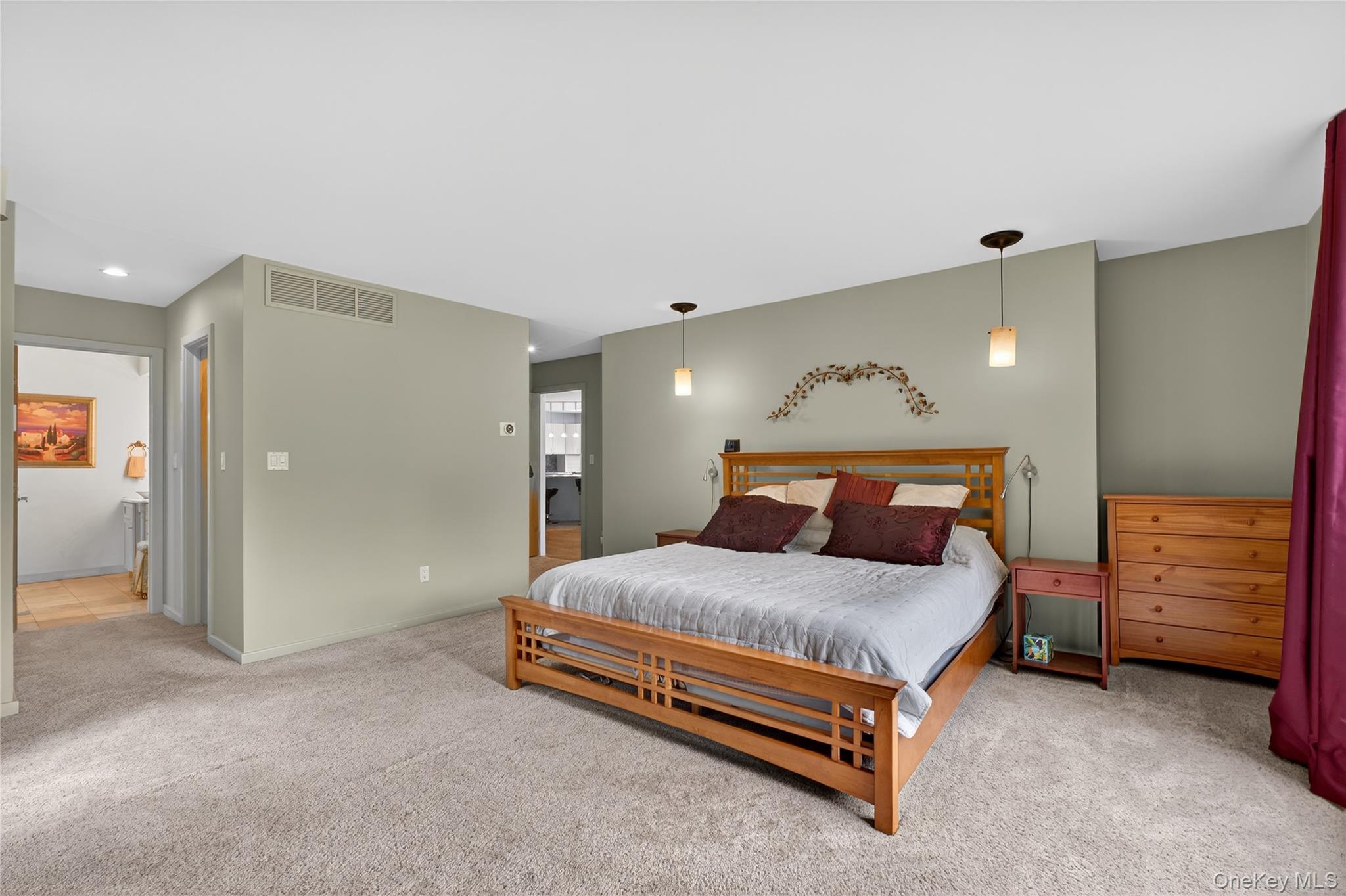 #20 photo, 109 Sleight Plass Road, Poughkeepsie , NY 12603