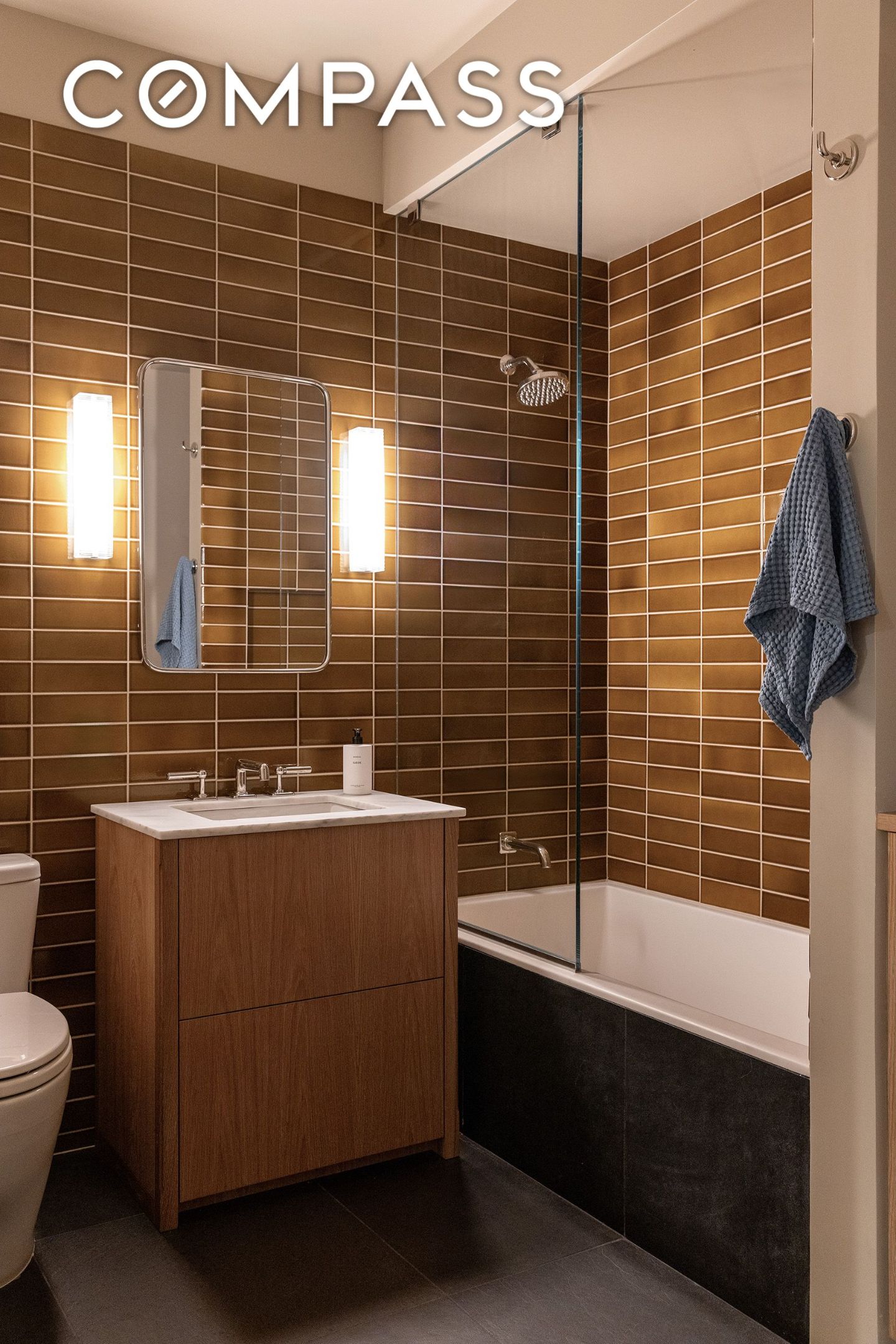 #18 photo, 54 MacDougal Street, マンハッタン SoHo , NY 10012