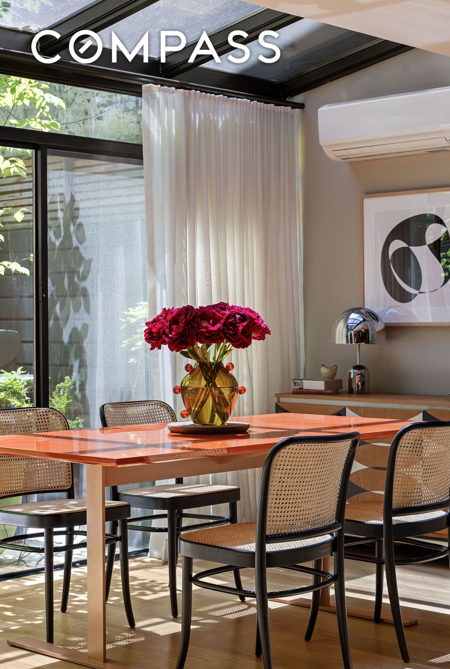 #8 photo, 54 MacDougal Street, マンハッタン SoHo , NY 10012