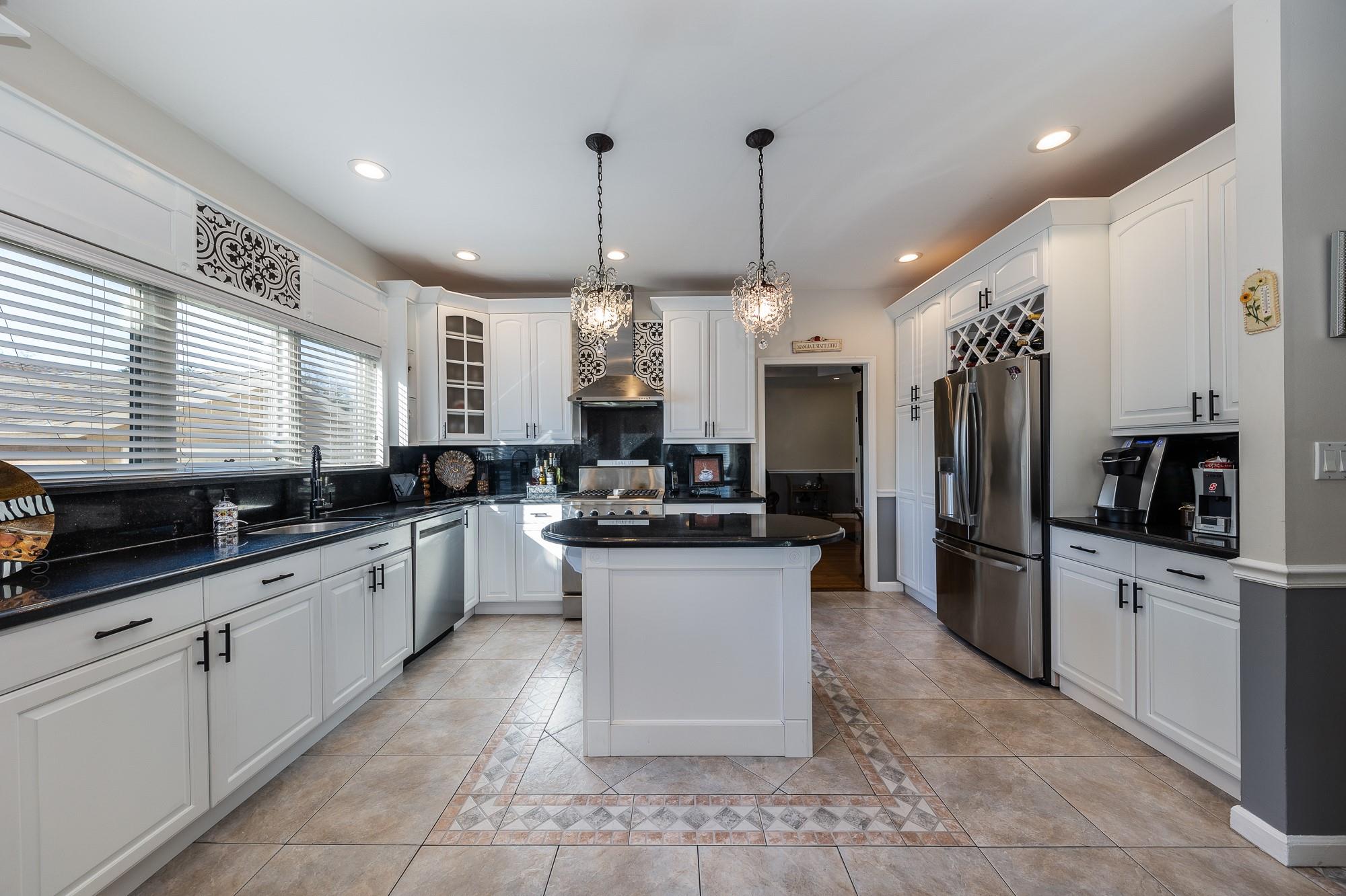 #4 photo, 102 Davison Avenue, ナッソー郡 Oceanside , NY 11572