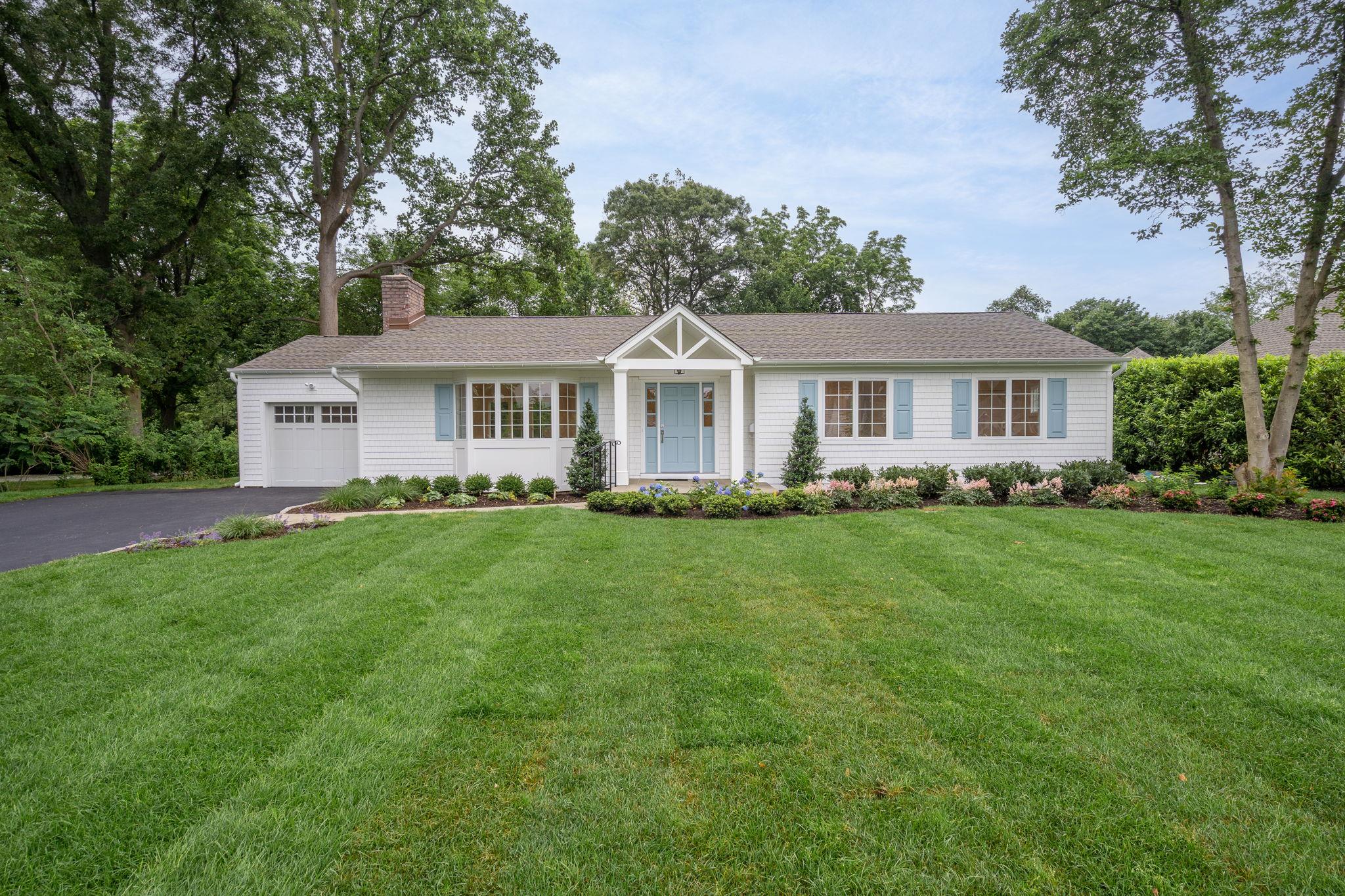#1 photo, 4 Alden Lane, سوفولك Huntington , NY 11743