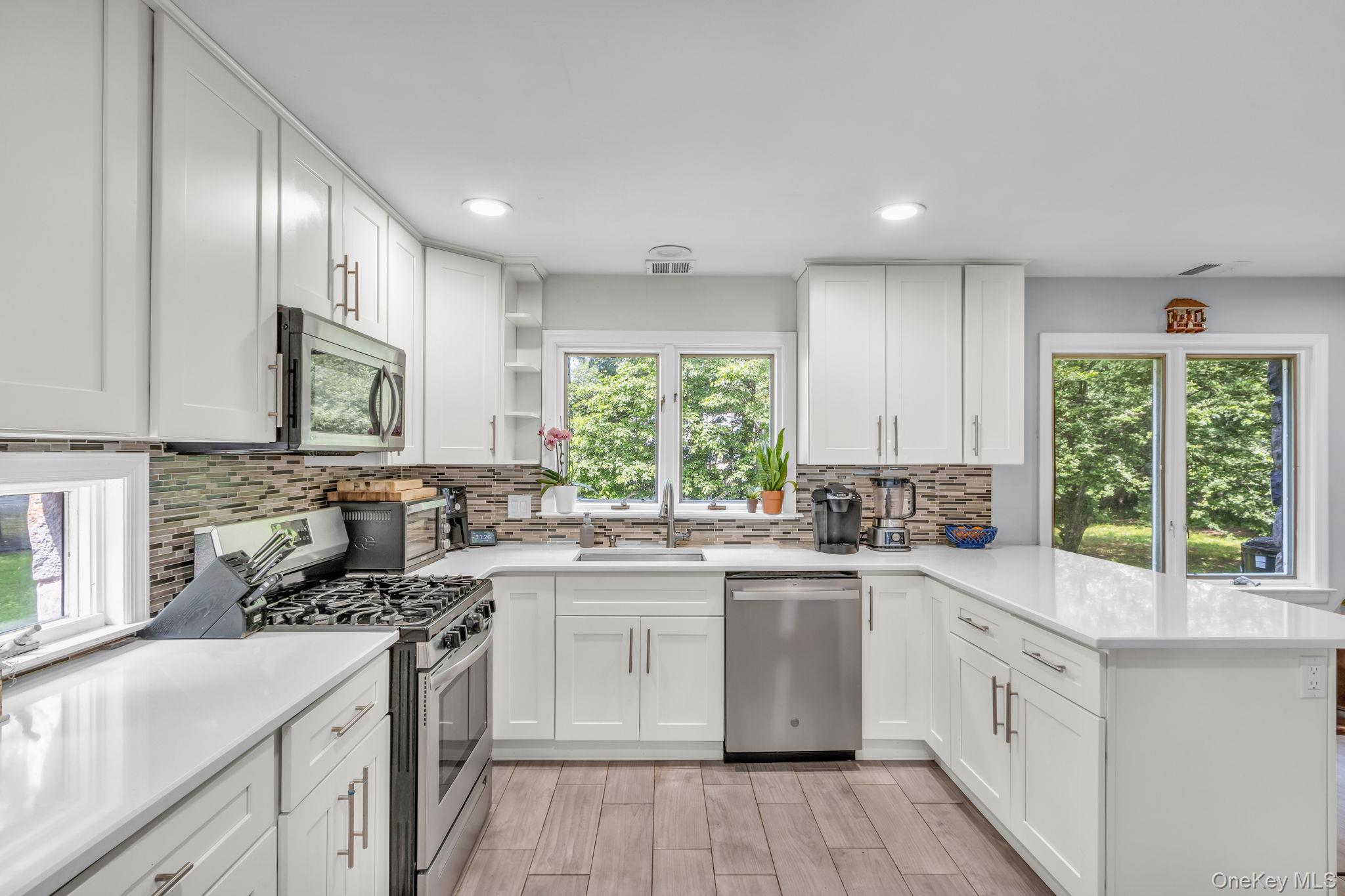 #9 photo, 167 Grandview Avenue, Nanuet , NY 10954