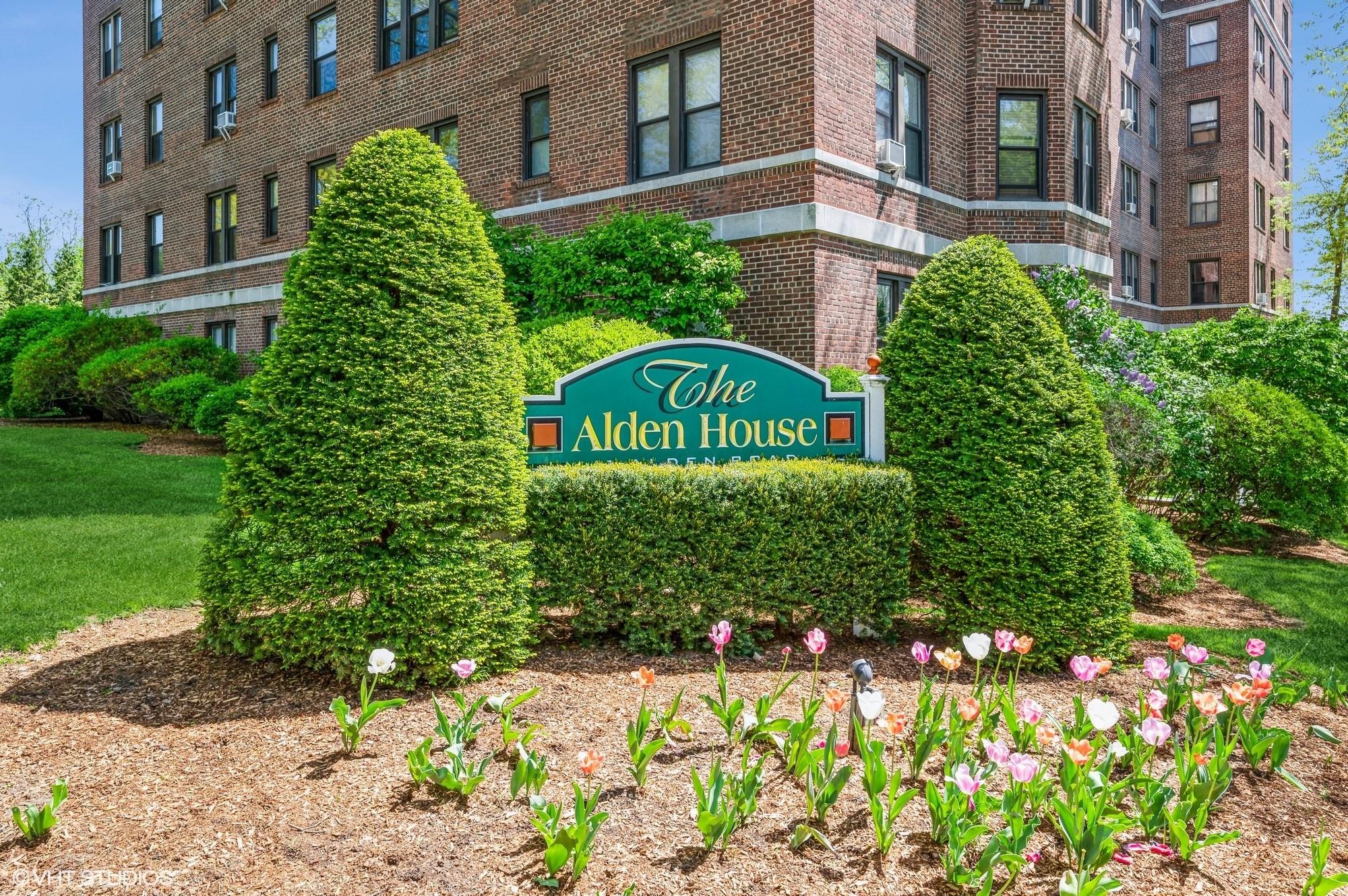 #1 photo, 11 Alden Road, Larchmont , NY 10538