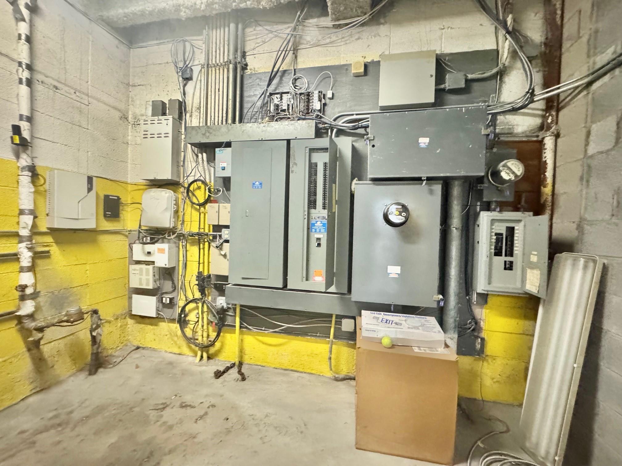 #13 photo, 130 Sheridan Boulevard, ナッソー郡 Inwood , NY 11096