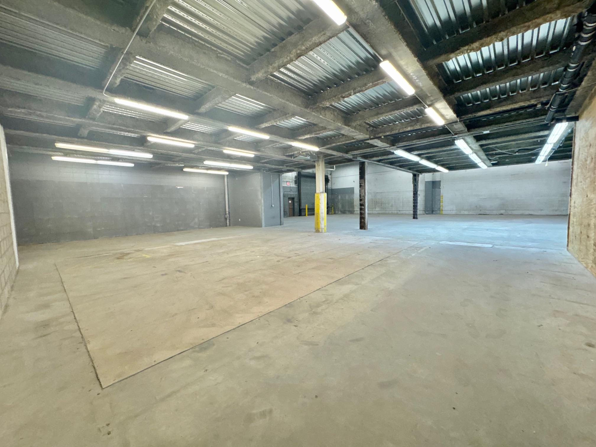 #16 photo, 130 Sheridan Boulevard, ナッソー郡 Inwood , NY 11096