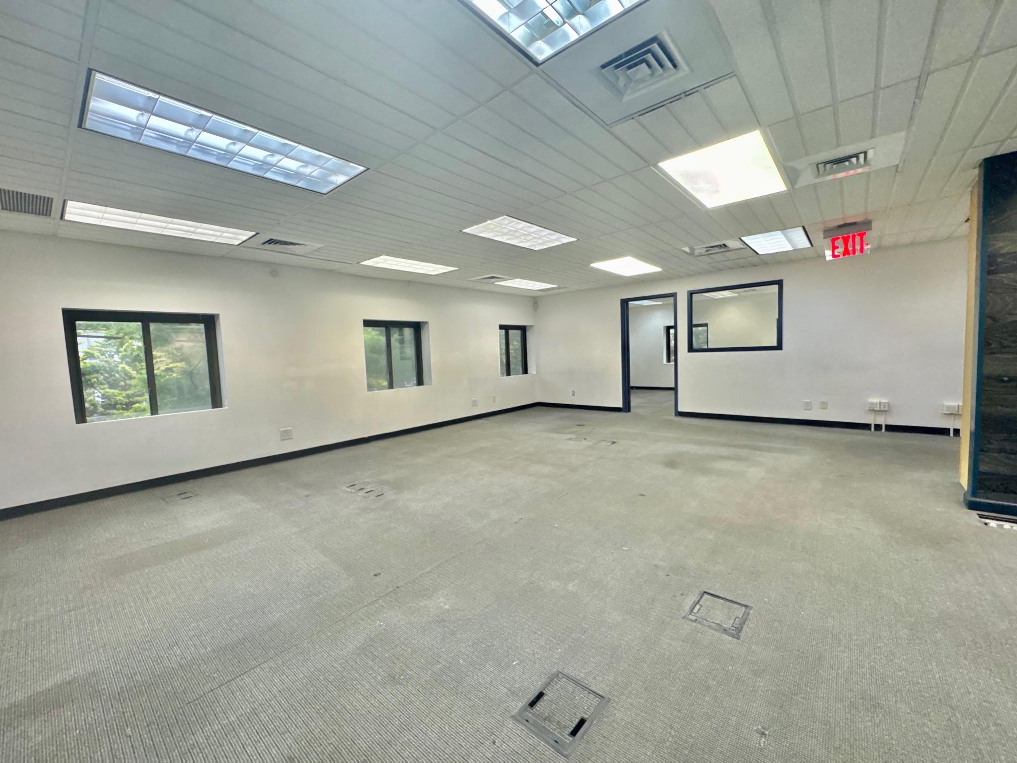 #19 photo, 130 Sheridan Boulevard, ナッソー郡 Inwood , NY 11096