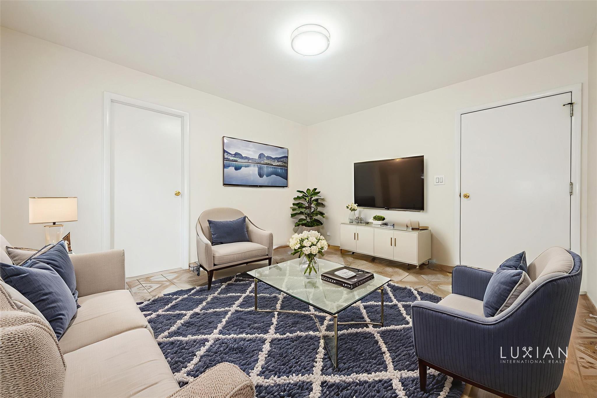 #1 photo, 57 N Tyson Avenue, Floral Park , NY 11001
