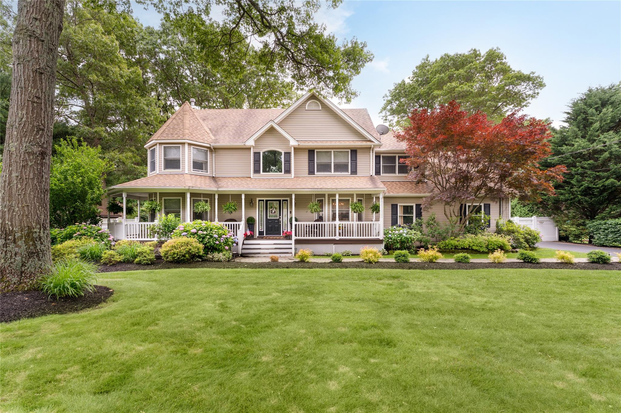 #1 photo, 34 N Country Road, 東長島 Shoreham , NY 11786