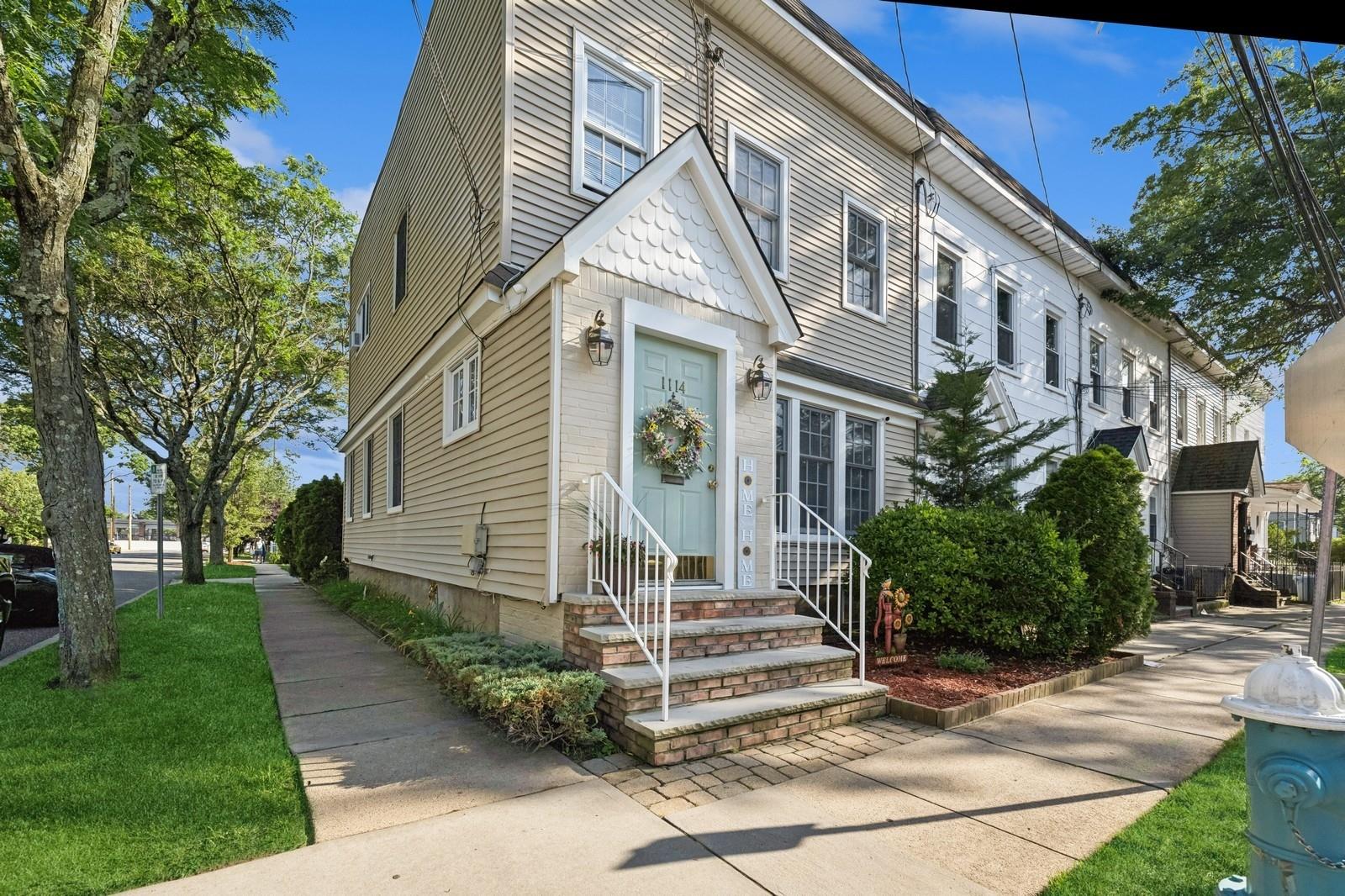 #1 photo, 1114 1st Avenue, ناسو New Hyde Park , NY 11040