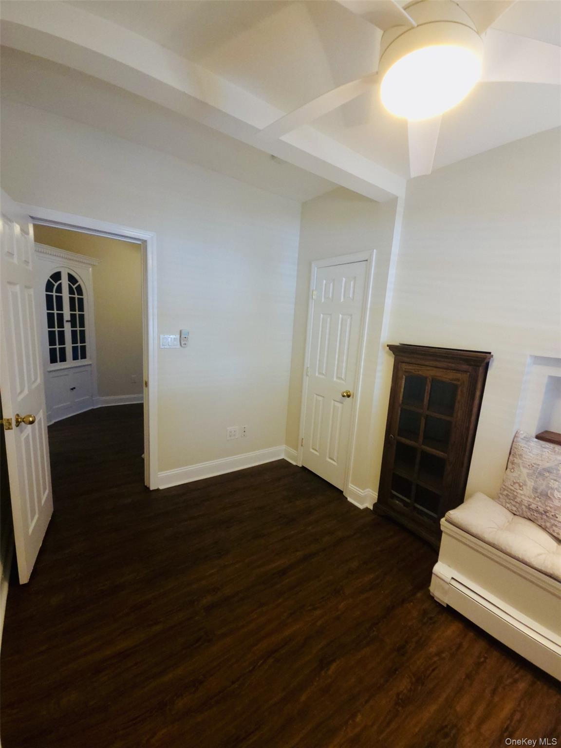 #14 photo, 1114 1st Avenue, New Hyde Park , NY 11040