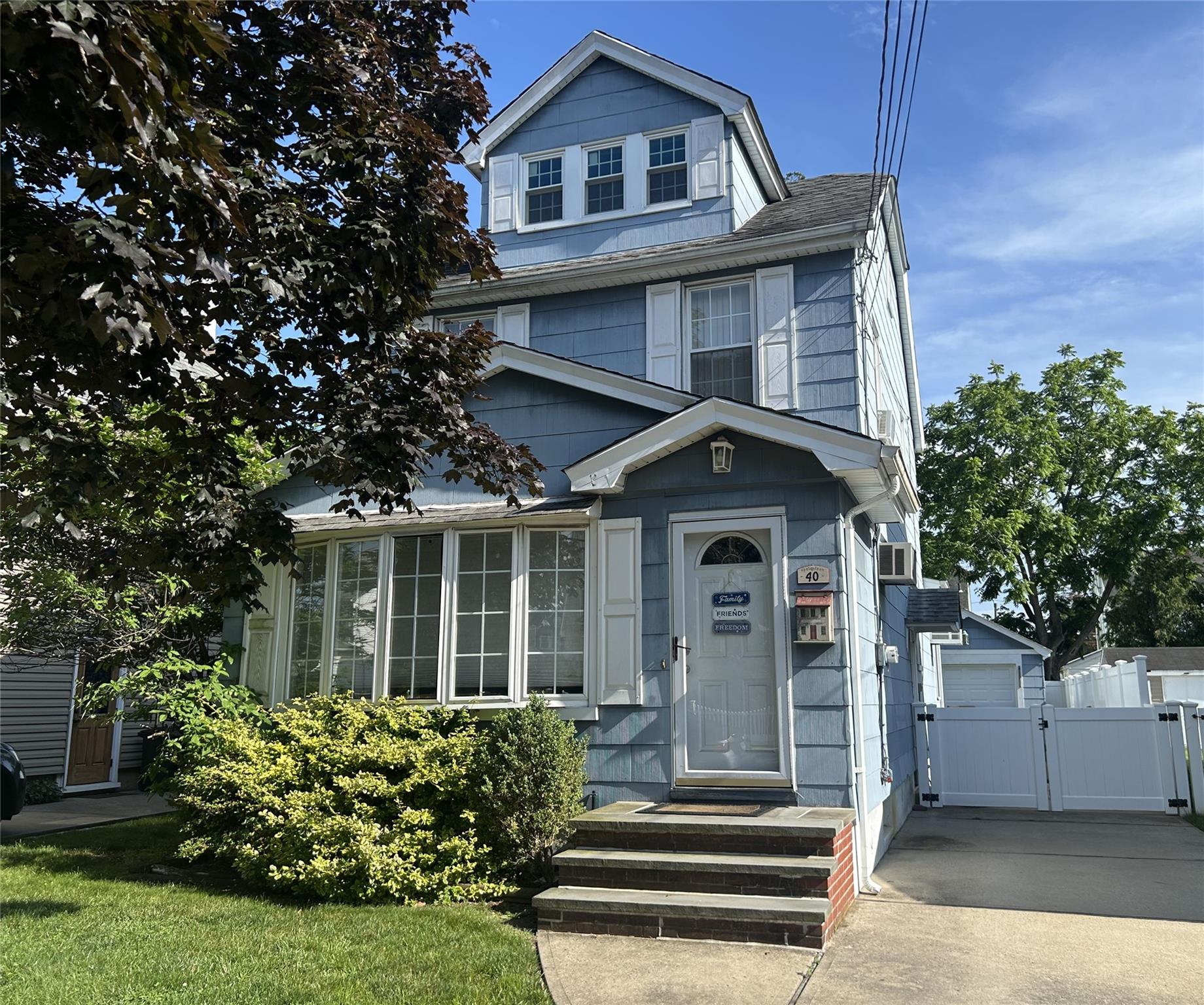 #1 photo, 40 Syracuse Street, 長島 Williston Park , NY 11596