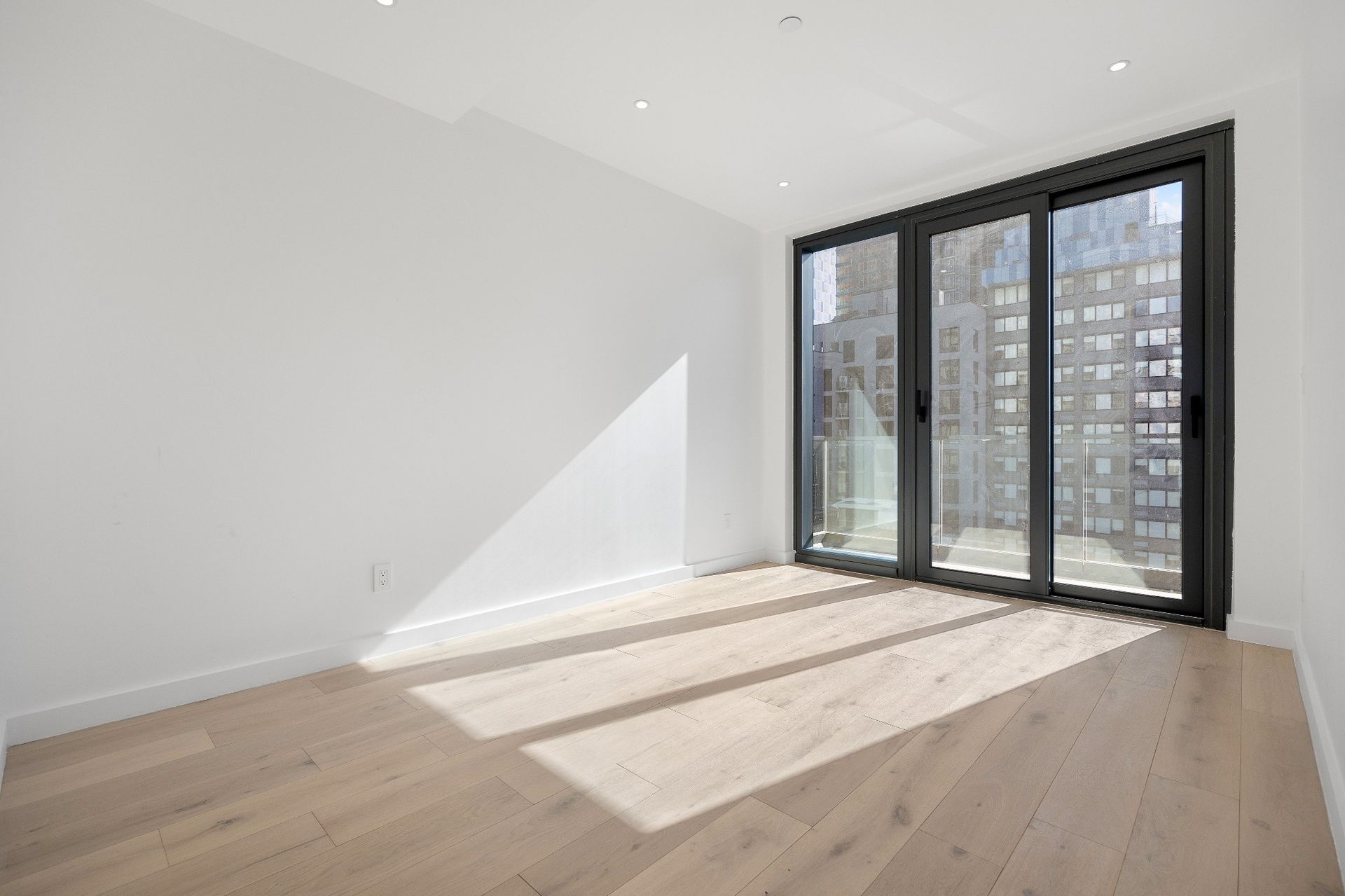 #8 photo, Long Island City, クイーンズ区 Long Island City , NY 11101