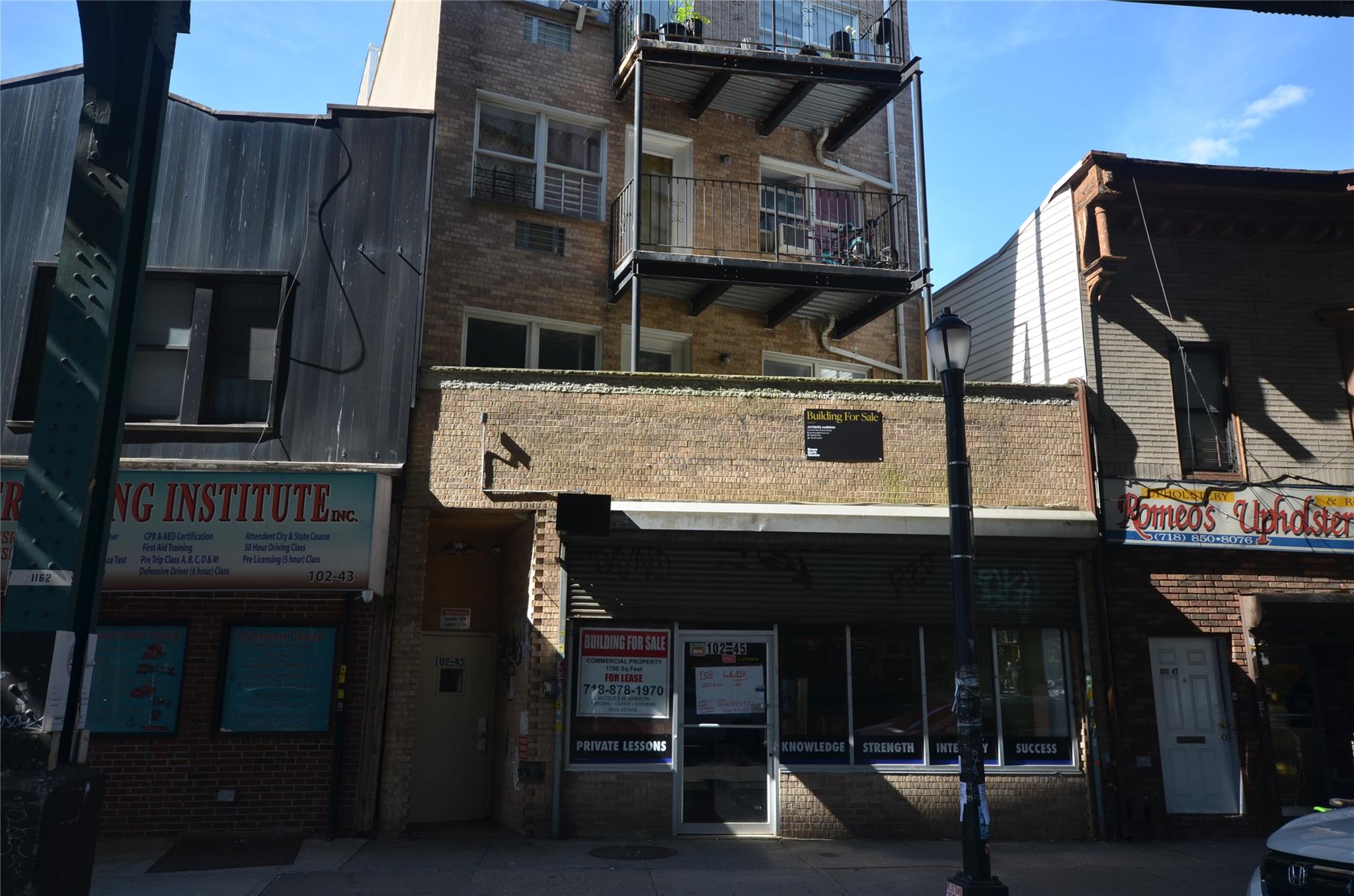 #1 photo, 102-45 Jamaica Avenue, 皇后區 Richmond Hill , NY 11418
