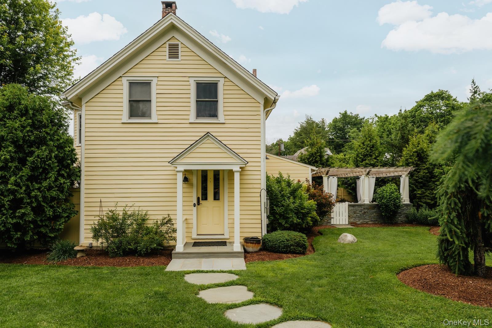 #19 photo, 38 Chestnut Street, Rhinebeck , NY 12572