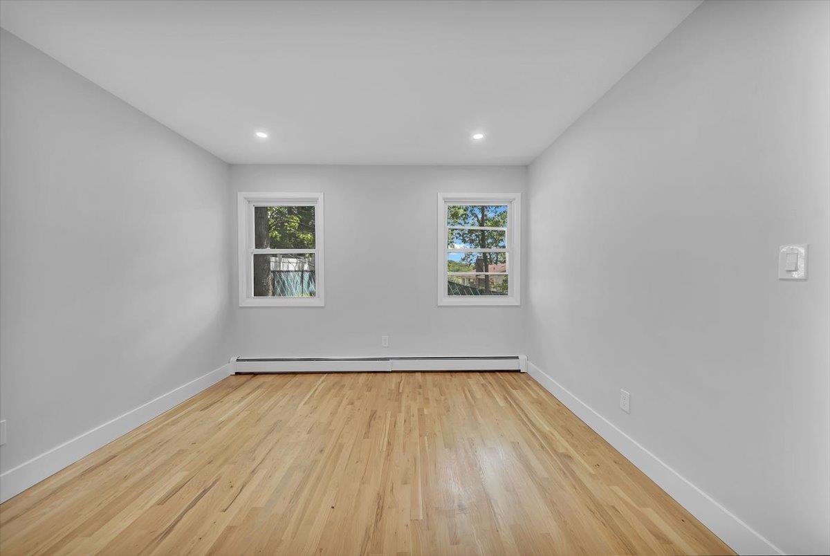 #11 photo, 68 Ridgeview Avenue, Yonkers , NY 10710