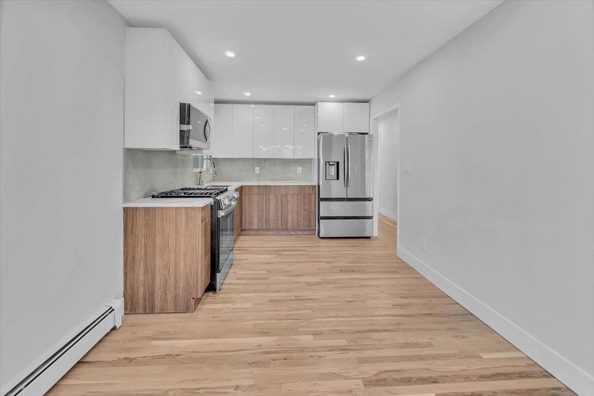 #7 photo, 68 Ridgeview Avenue, Yonkers , NY 10710