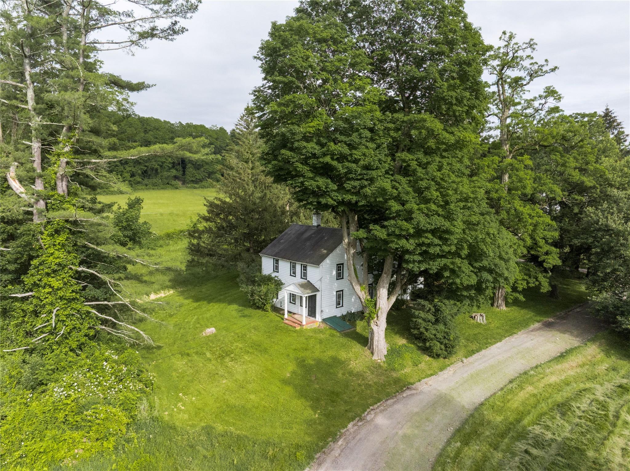 #1 photo, 11 Glen Arden Lane, Pawling , NY 12564