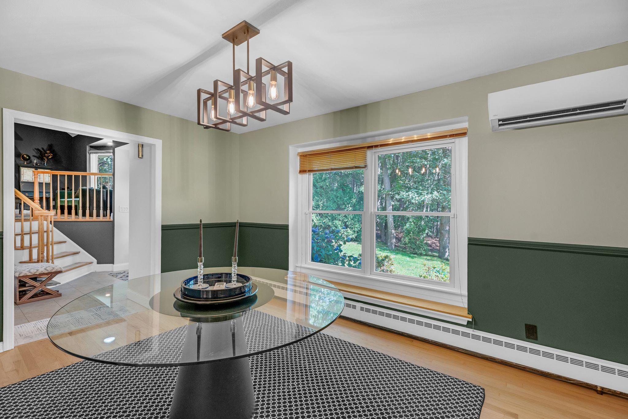 #13 photo, 23 Whistler Hill Lane, サフォーク郡 Elwood , NY 11743