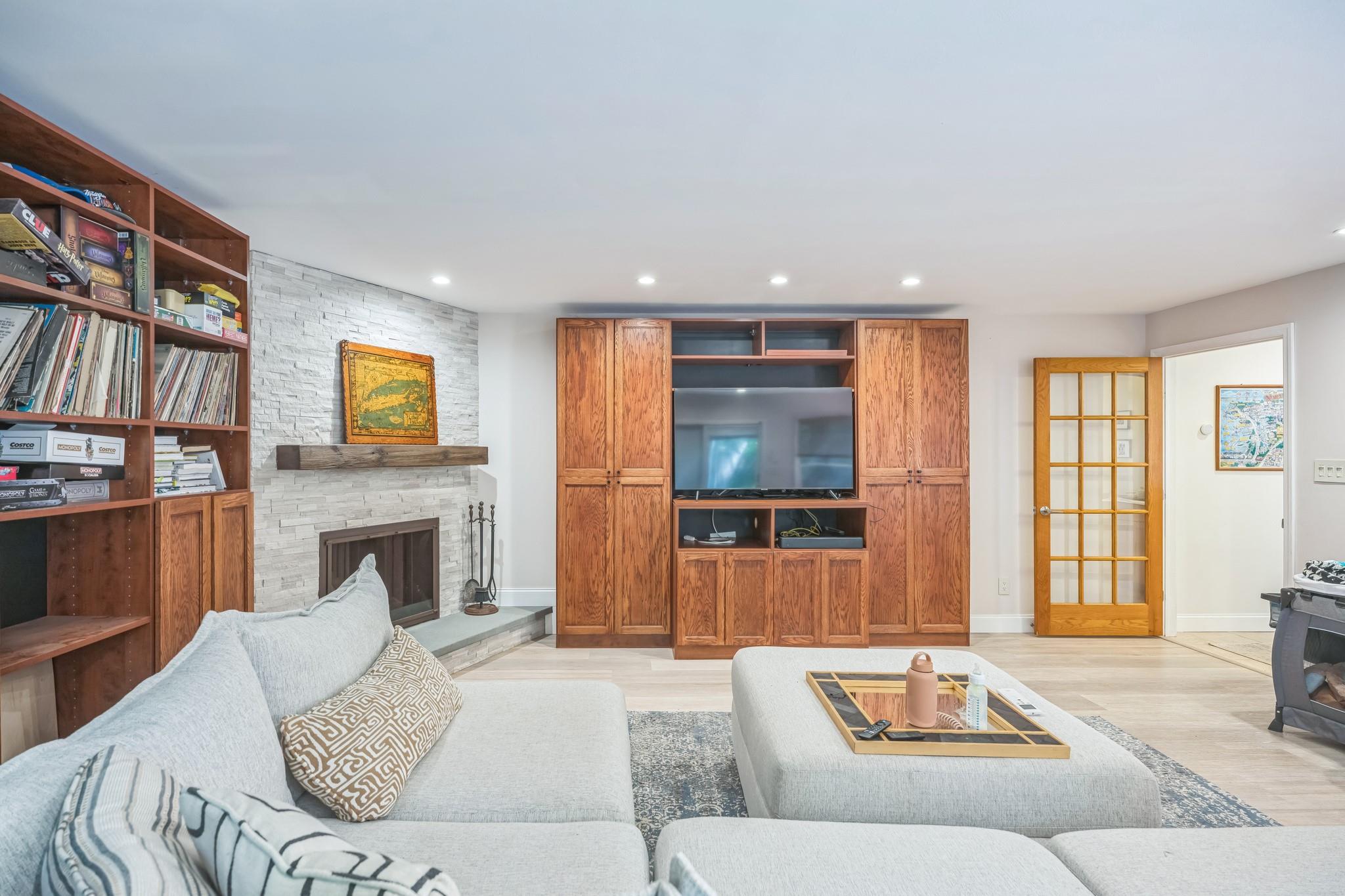 #18 photo, 23 Whistler Hill Lane, サフォーク郡 Elwood , NY 11743