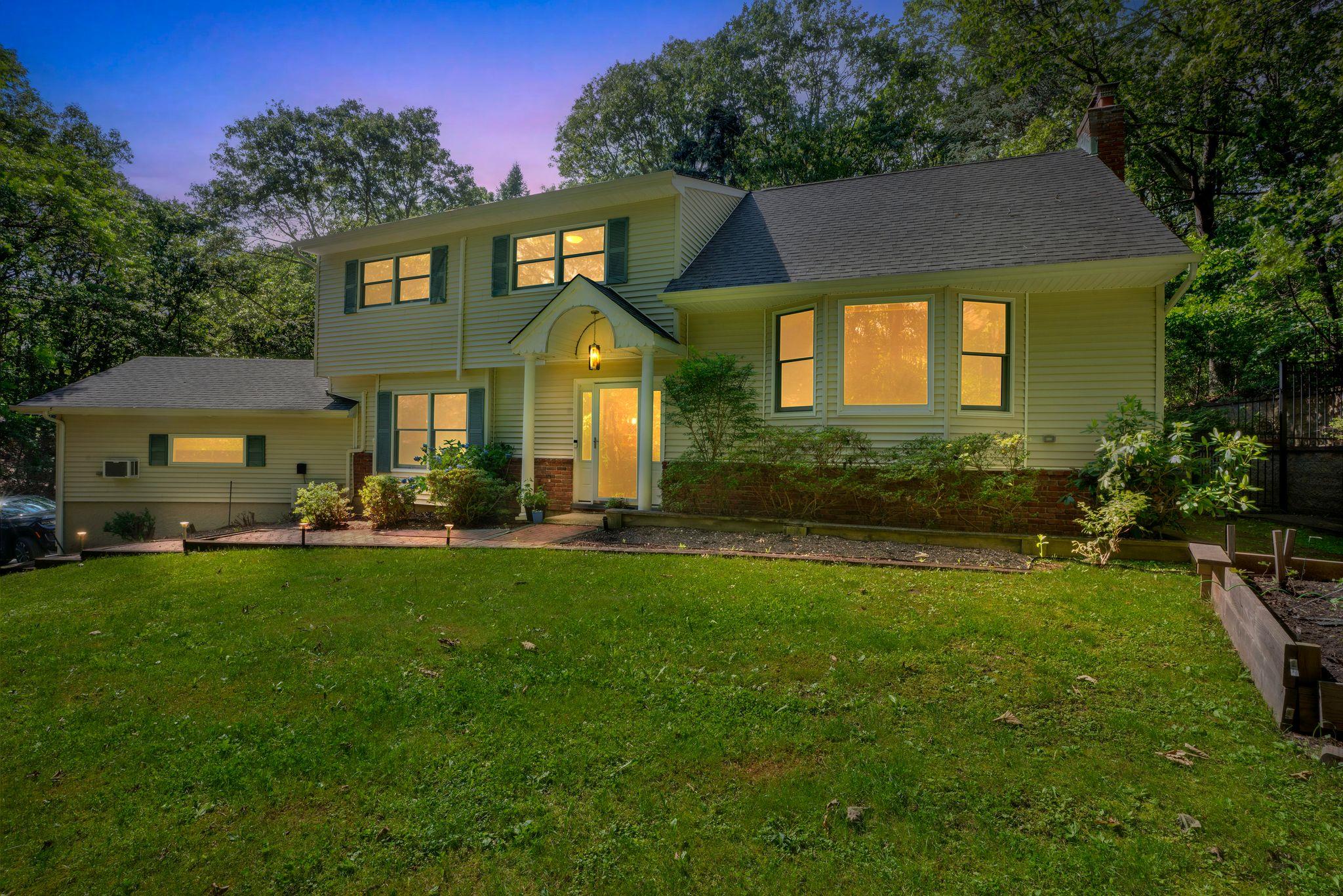 #8 photo, 23 Whistler Hill Lane, サフォーク郡 Elwood , NY 11743