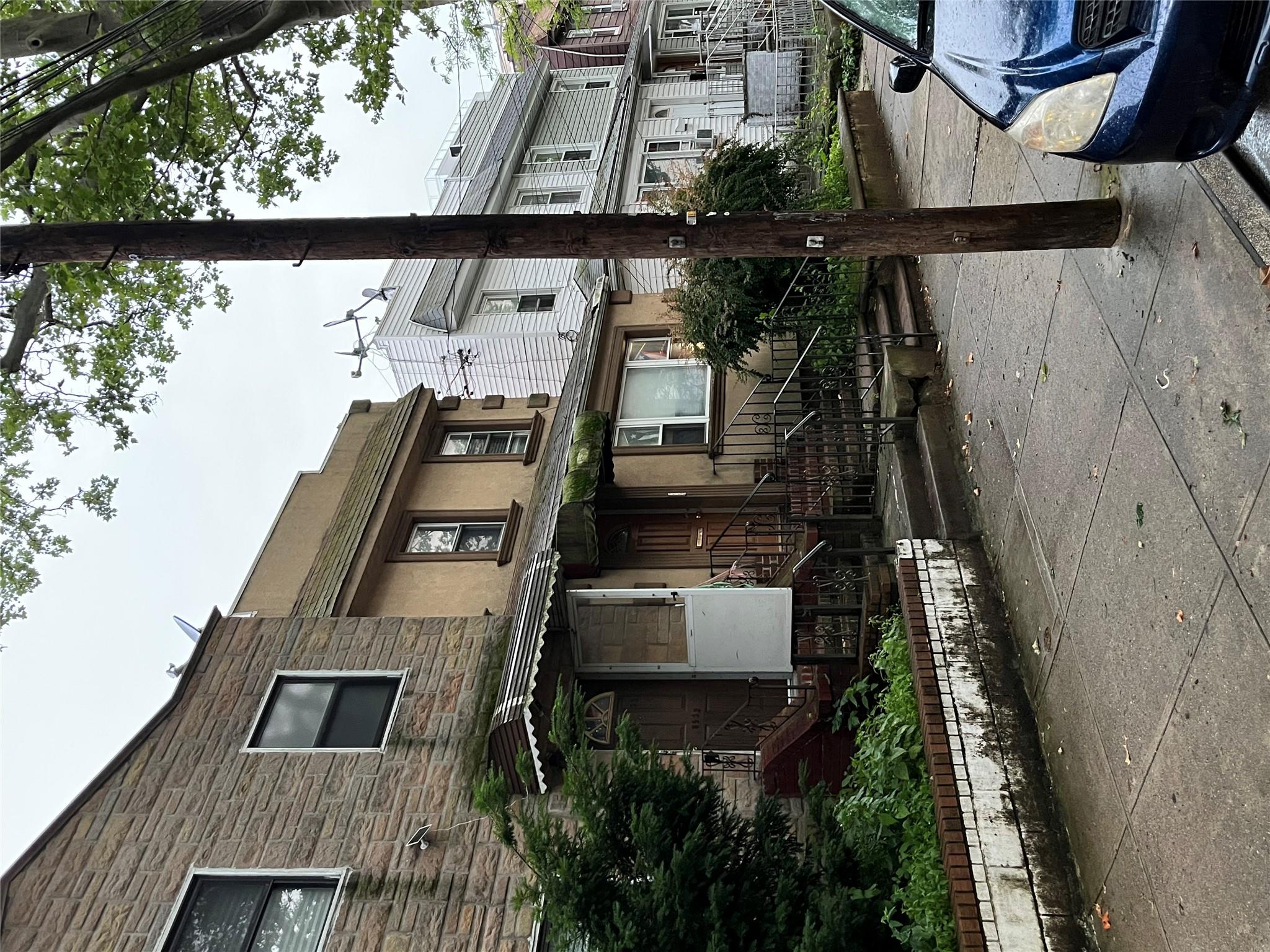 #3 photo, 8530 101st Street, クイーンズ区 Richmond Hill , NY 11418