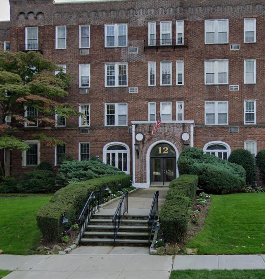 #1 photo, 12 Hamilton Place, 长岛 花园城 Garden City , NY 11530