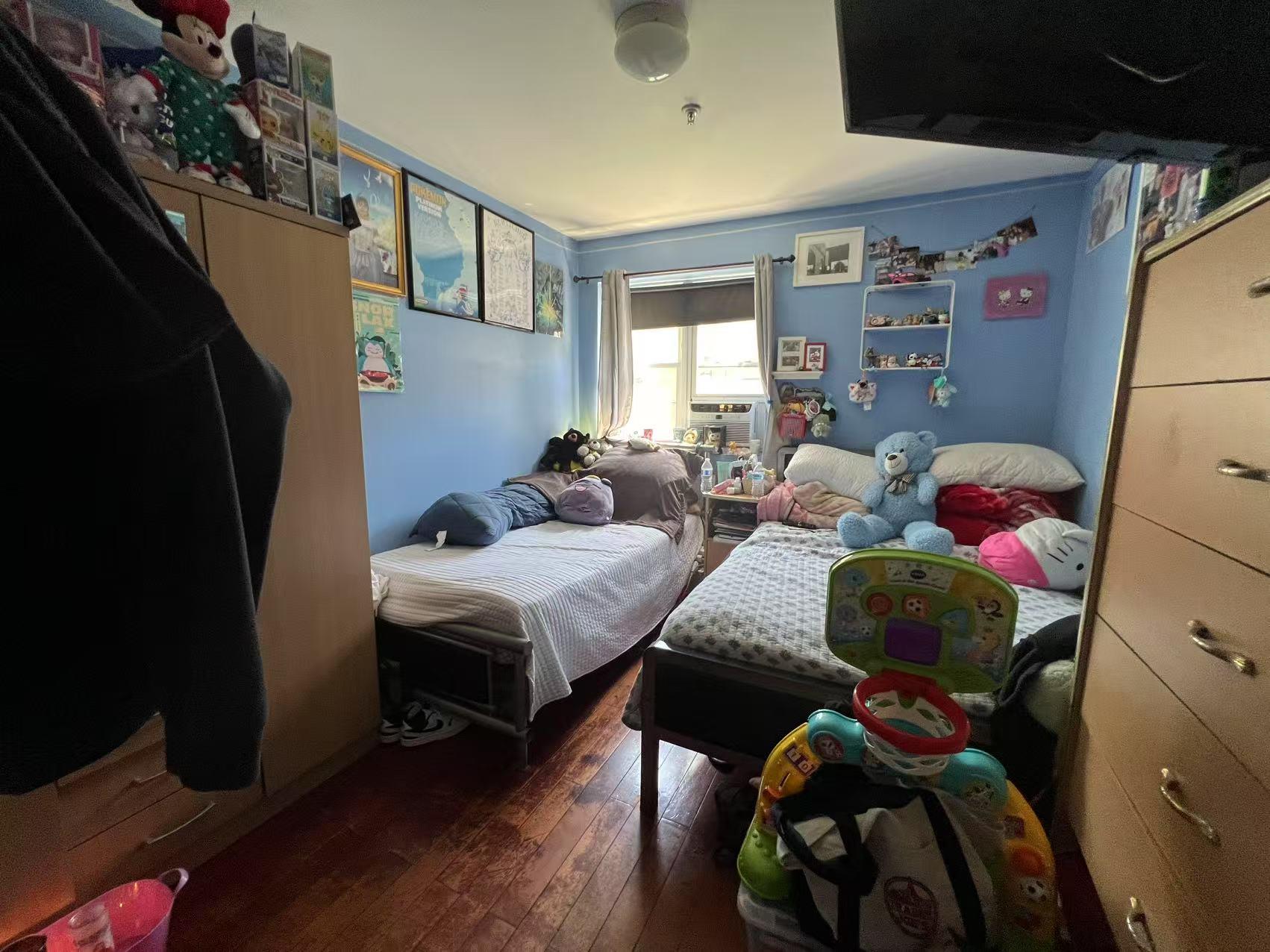 #8 photo, 41-39 70th Street, クイーンズ区 Woodside , NY 11377