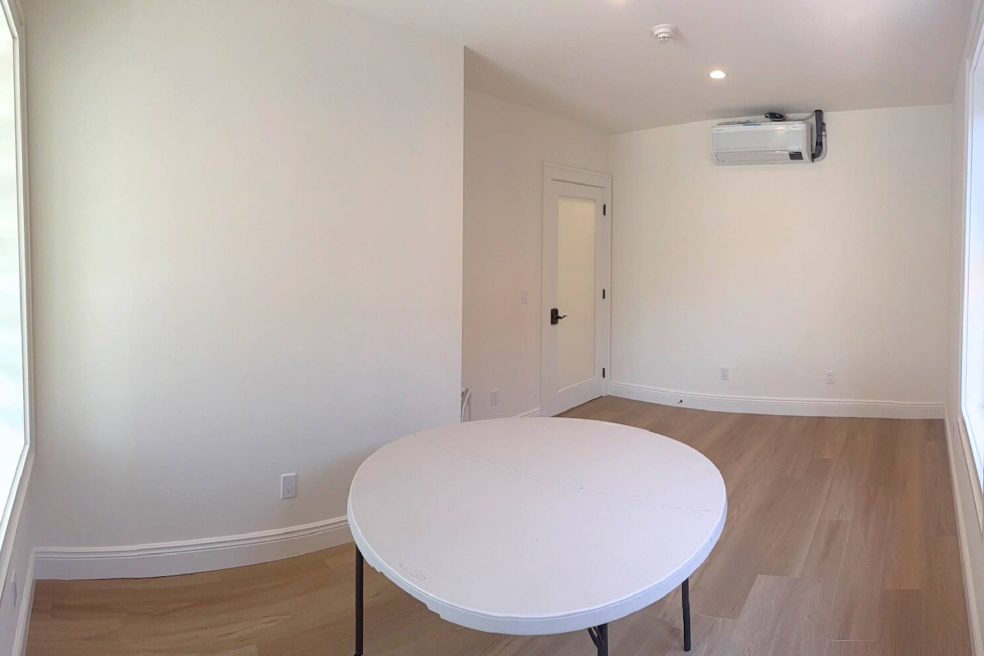 #9 photo, 47 Newtown Lane, #Floor 2, サフォーク郡 East Hampton , NY 11937