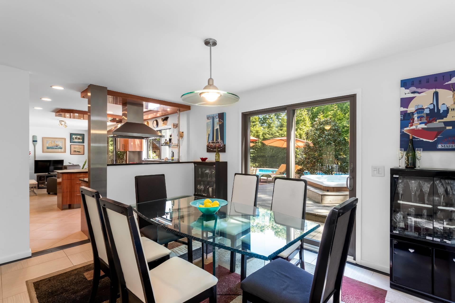 #16 photo, 6 Strathmore Ct., サフォーク郡 Southampton , NY 11960