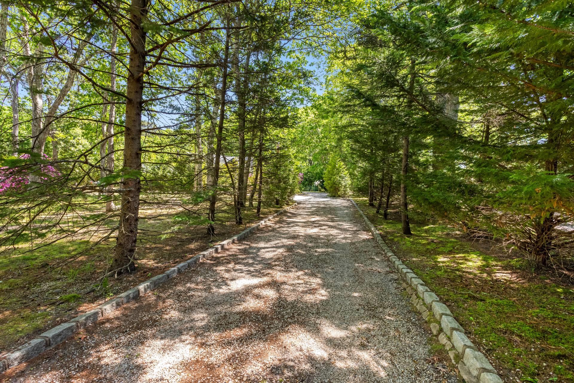 #9 photo, 6 Strathmore Ct., サフォーク郡 Southampton , NY 11960