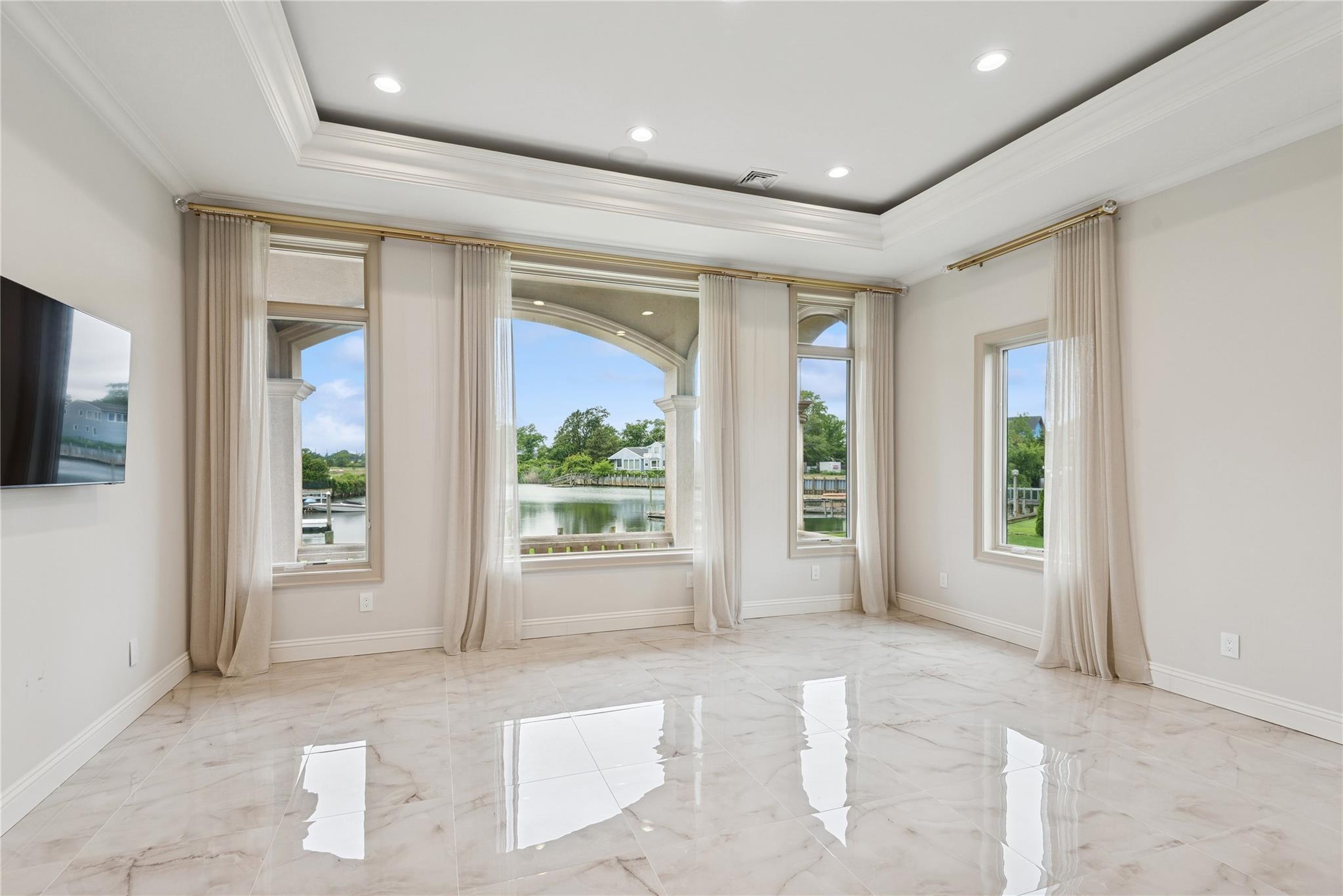 #16 photo, 1190 Harbor Road, ナッソー郡 Hewlett Harbor , NY 11557