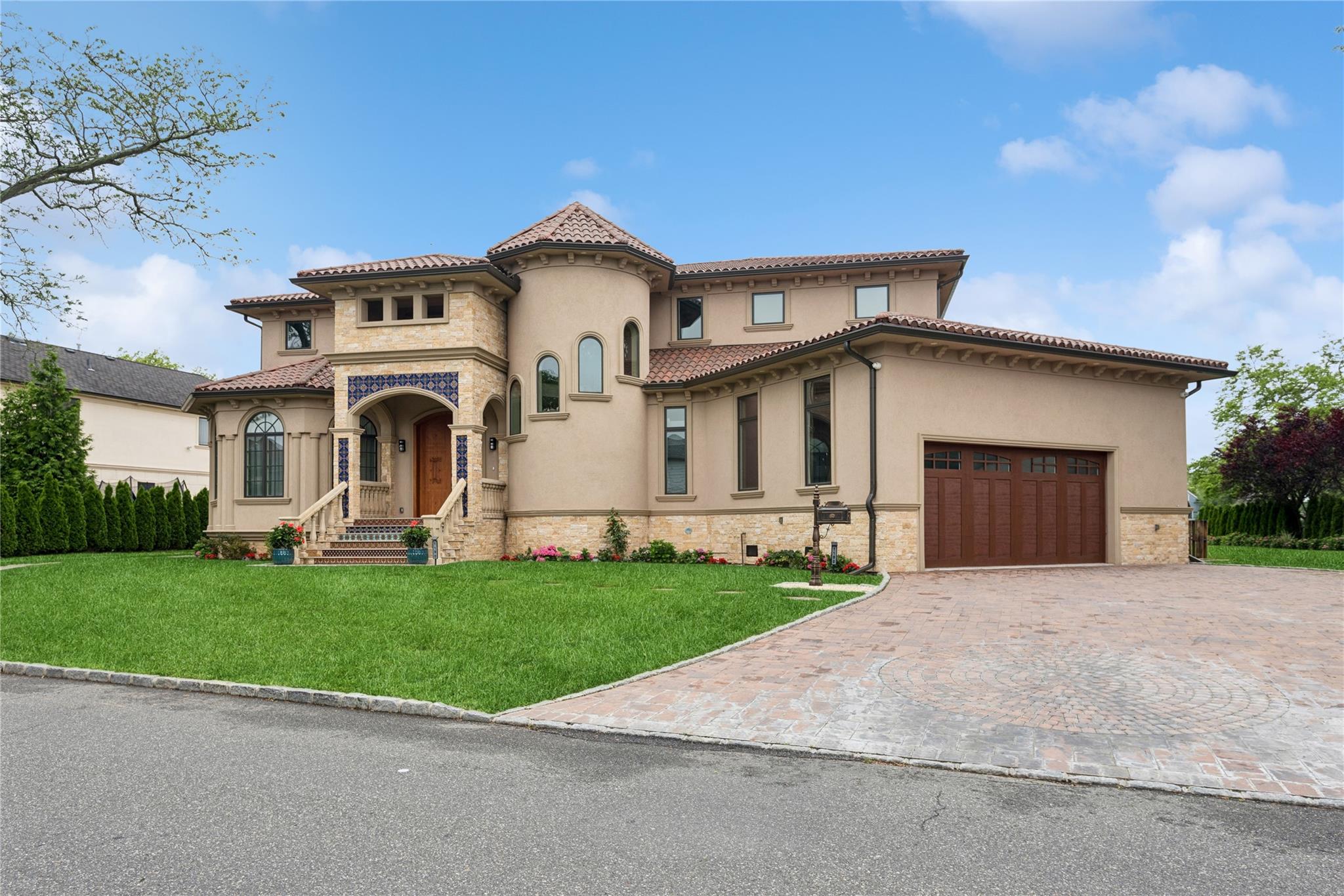 #3 photo, 1190 Harbor Road, ナッソー郡 Hewlett Harbor , NY 11557