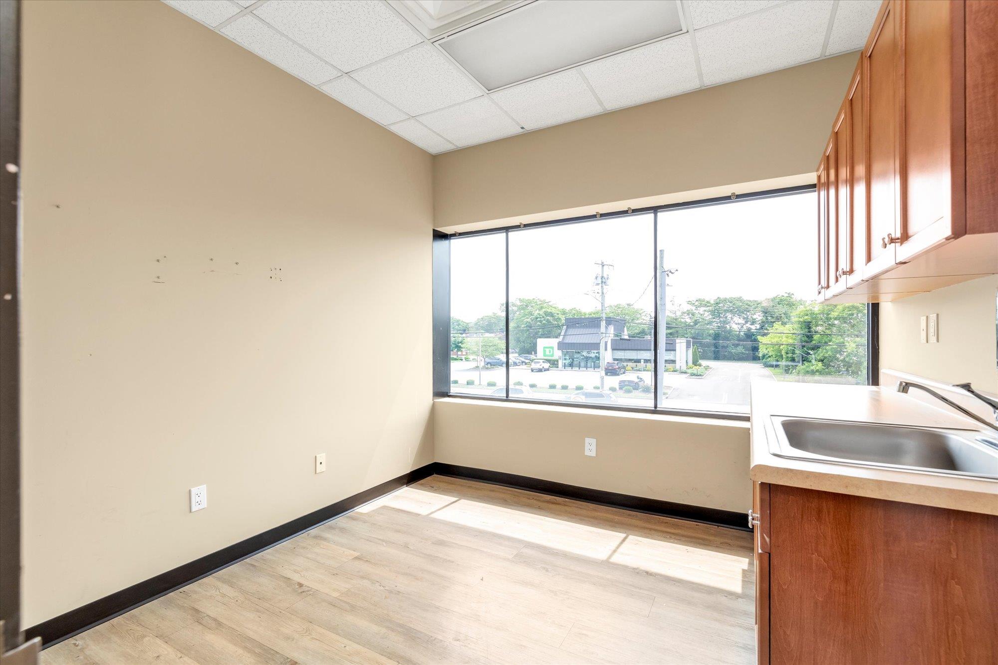 #11 photo, 2710 Long Beach Road, ナッソー郡 Oceanside , NY 11572