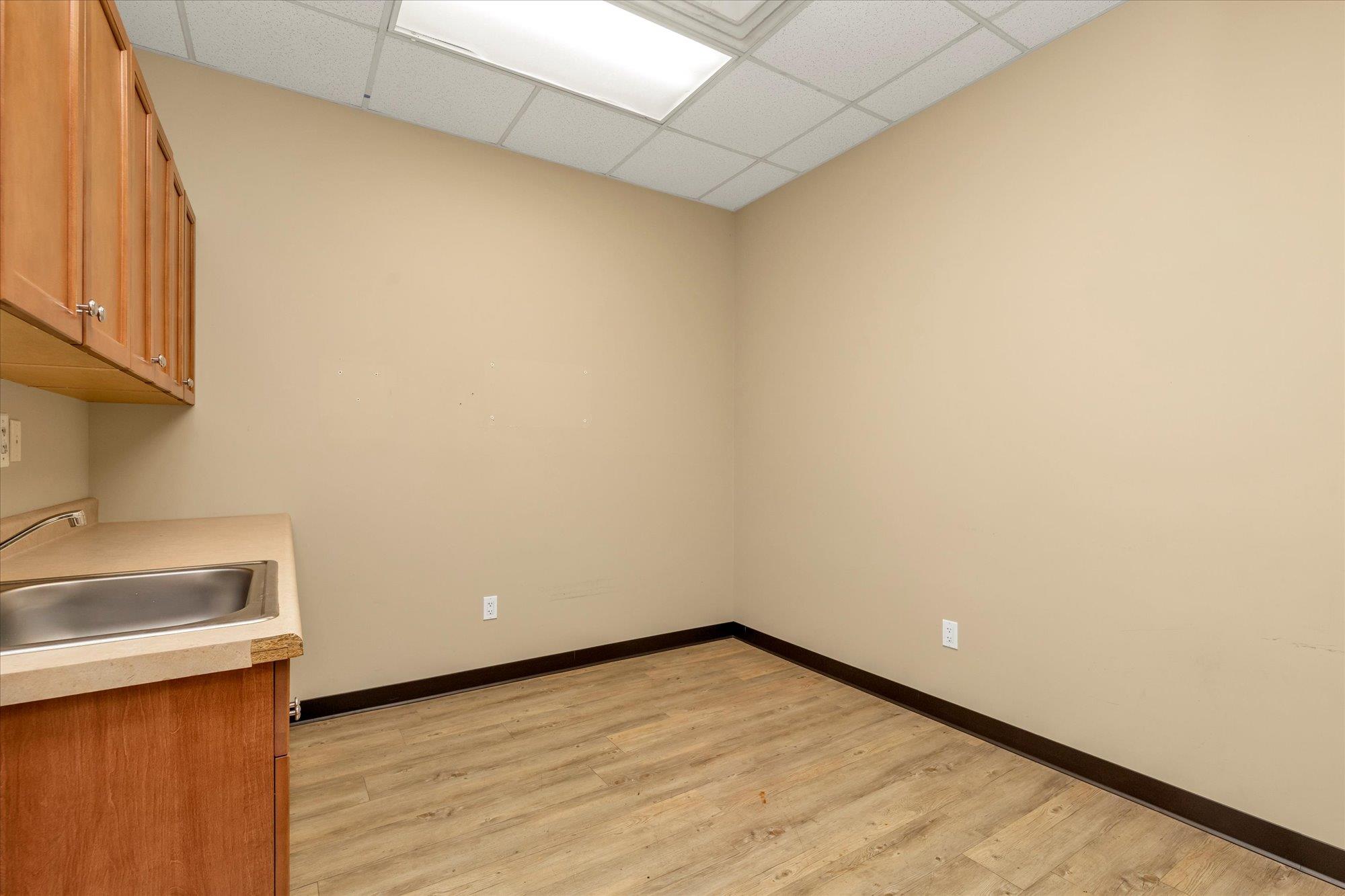 #12 photo, 2710 Long Beach Road, ナッソー郡 Oceanside , NY 11572