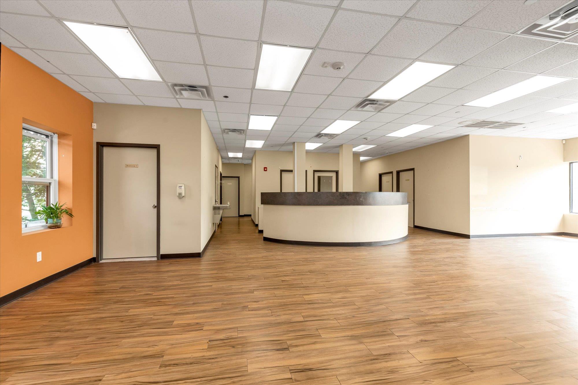 #3 photo, 2710 Long Beach Road, ナッソー郡 Oceanside , NY 11572