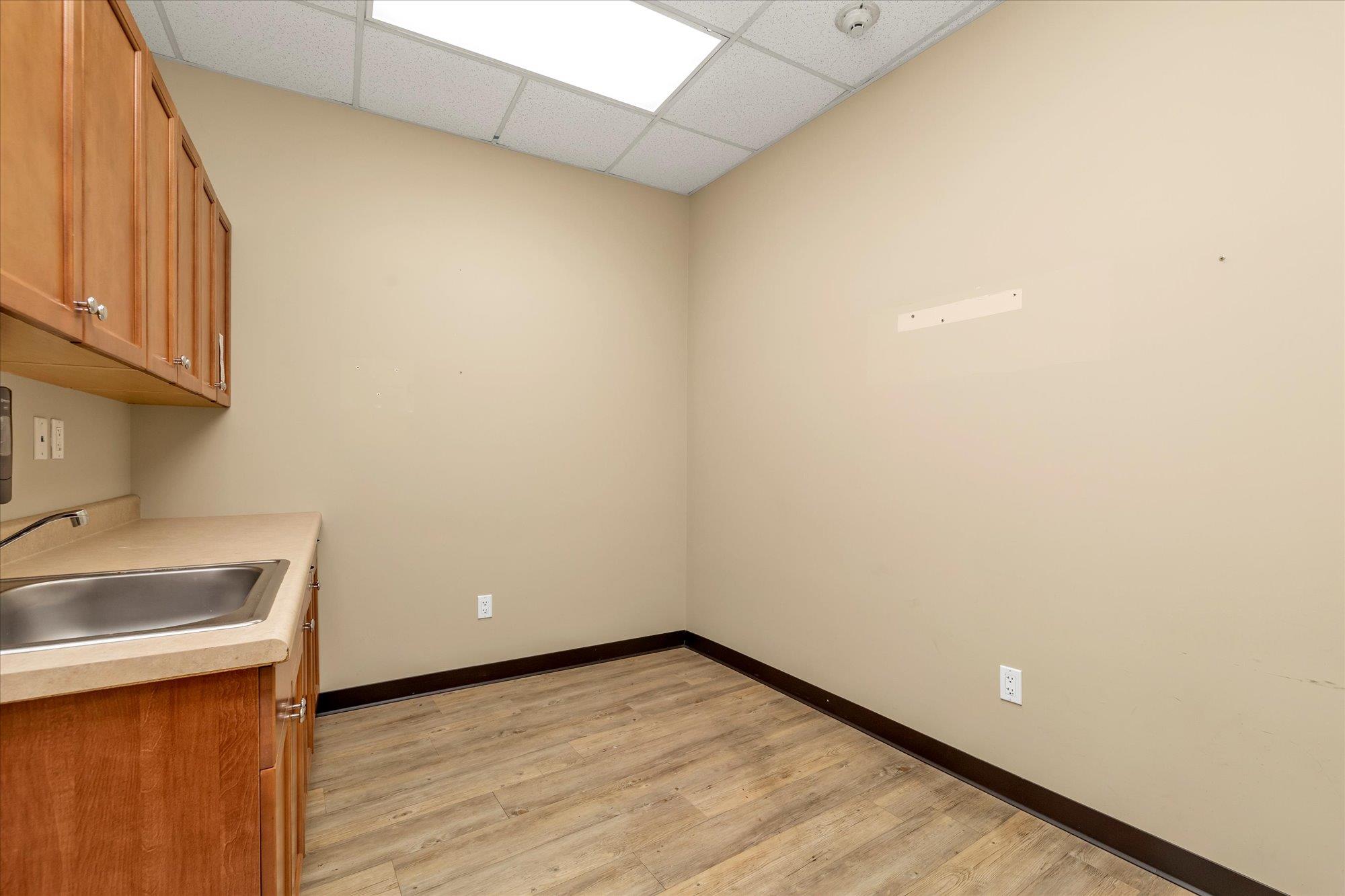 #9 photo, 2710 Long Beach Road, ナッソー郡 Oceanside , NY 11572