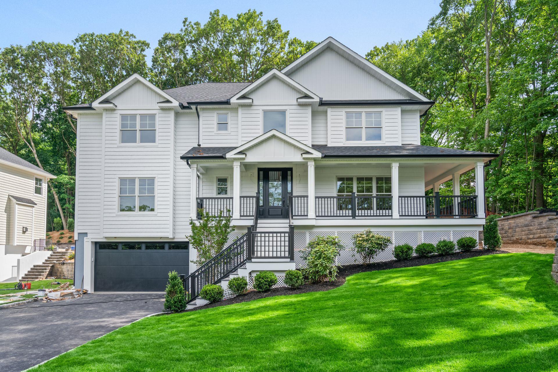 #1 photo, 32 Middleville Road, Northport , NY 11768