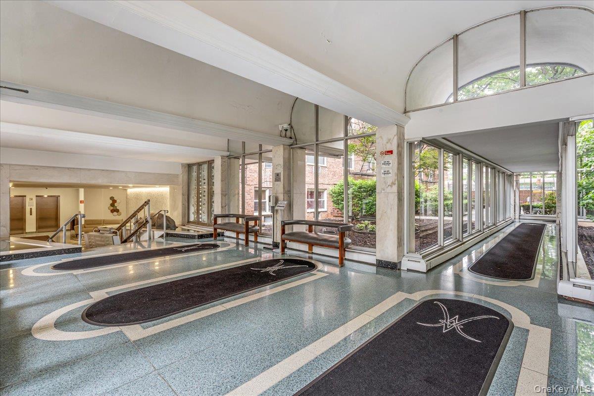 #15 photo, 54-44 Little Neck Parkway, クイーンズ区 Little Neck , NY 11362