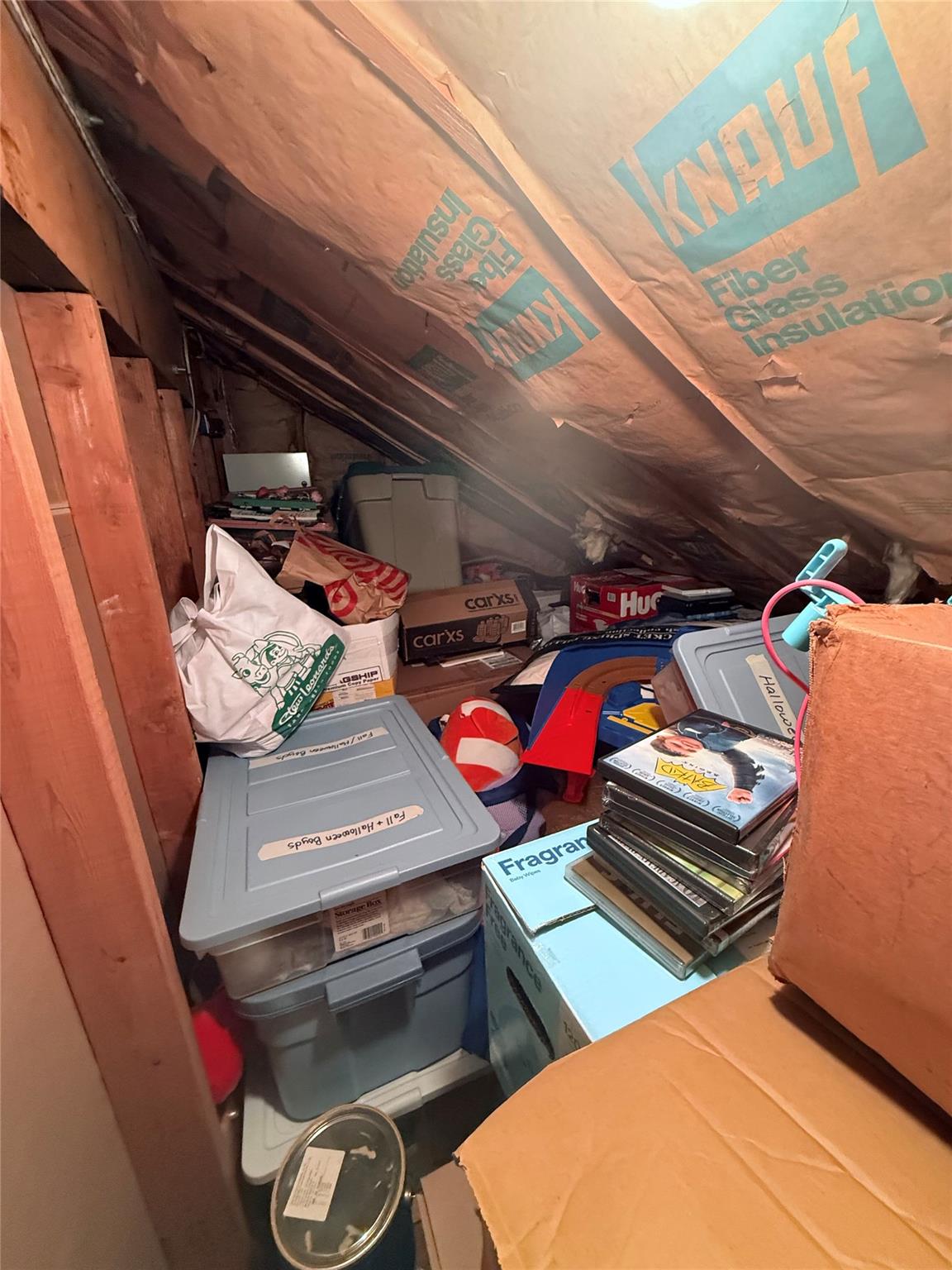 #18 photo, 5 Petersen Court, West Babylon , NY 11704