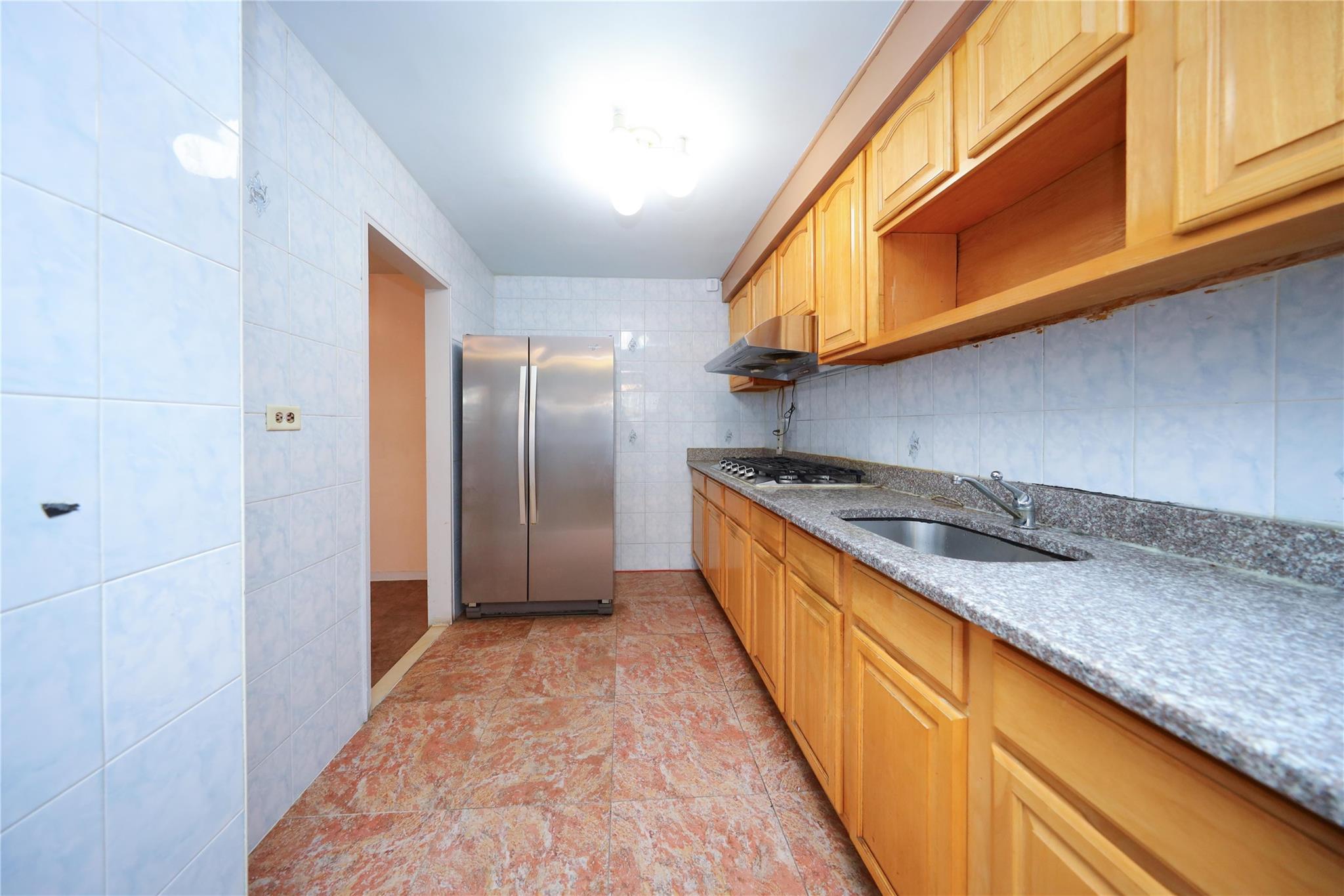 #12 photo, 1935 Shore Parkway, ブルックリン区 Brooklyn , NY 11214