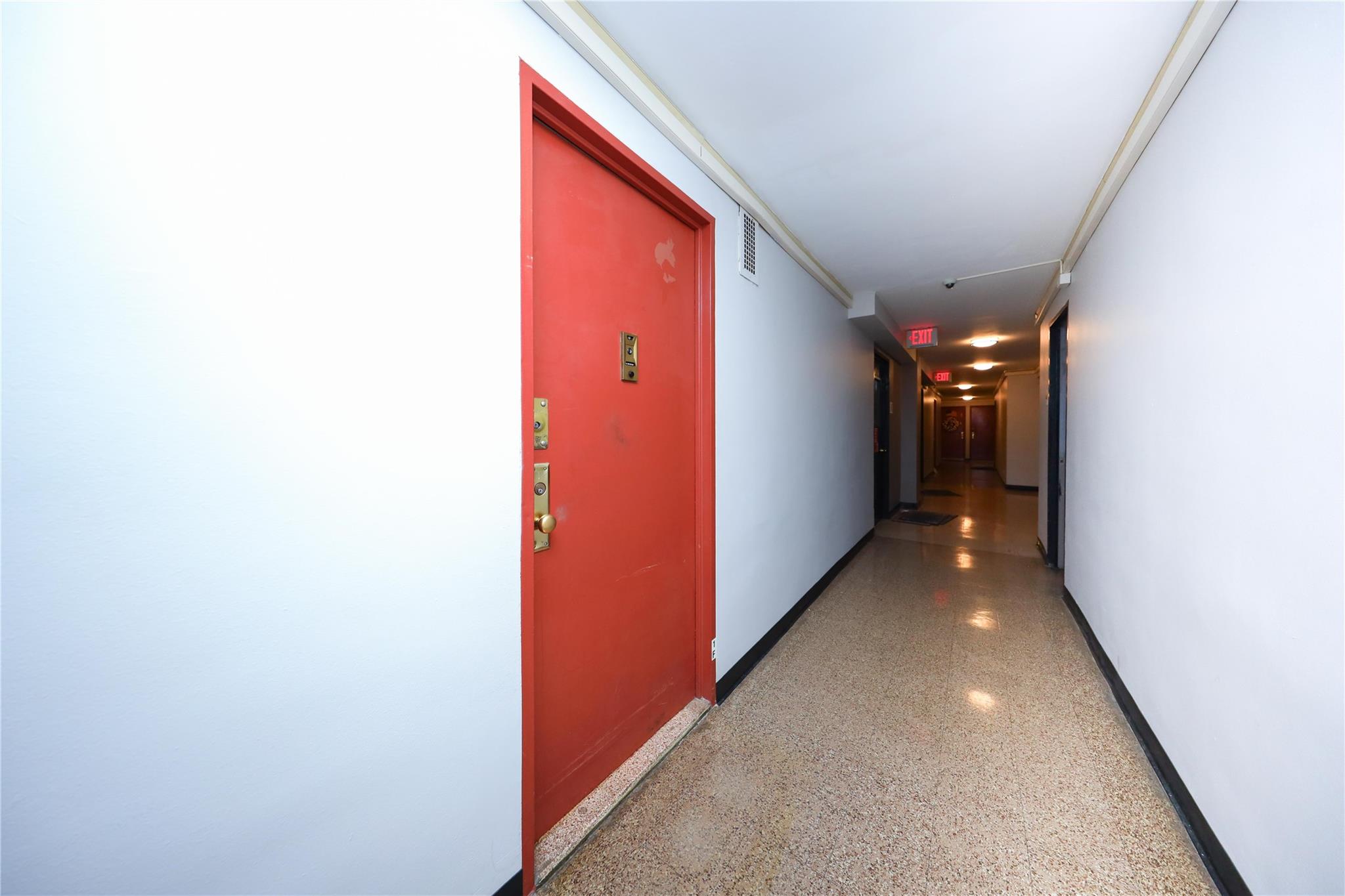 #14 photo, 1935 Shore Parkway, ブルックリン区 Brooklyn , NY 11214