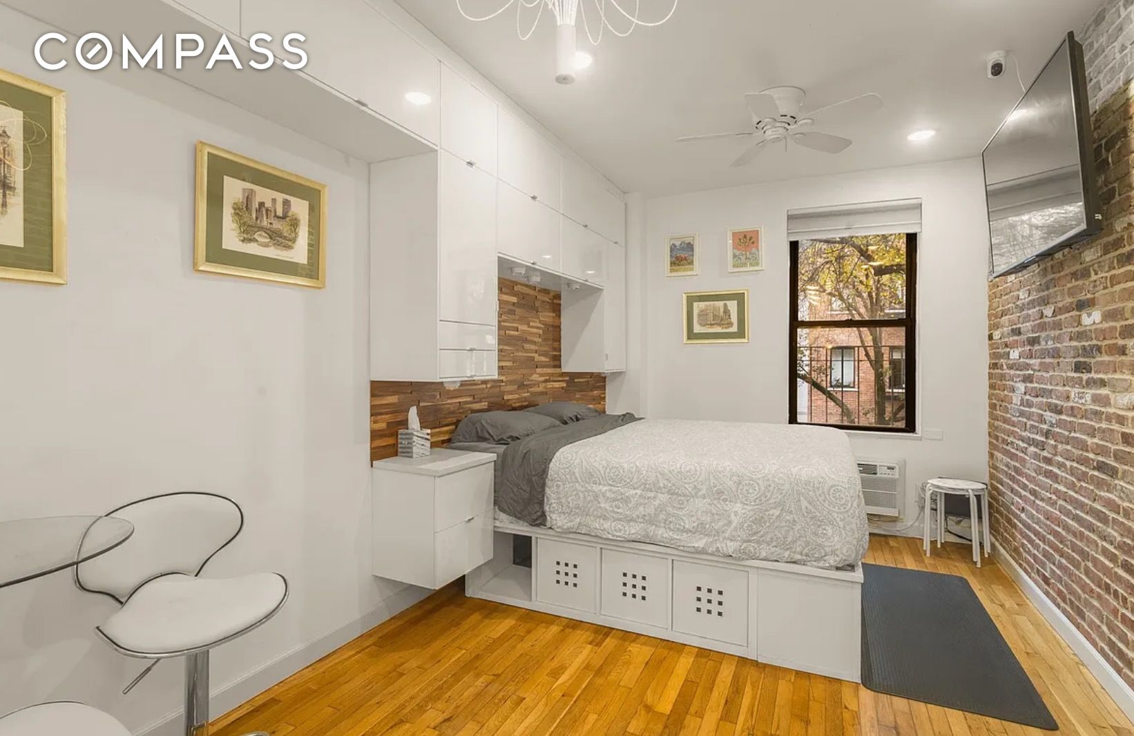 #1 photo, 430 E 87th Street, Upper East Side , NY 10128